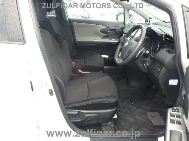 Used Toyota Wish 2011 May Pearl For Sale Vehicle No Za 57331