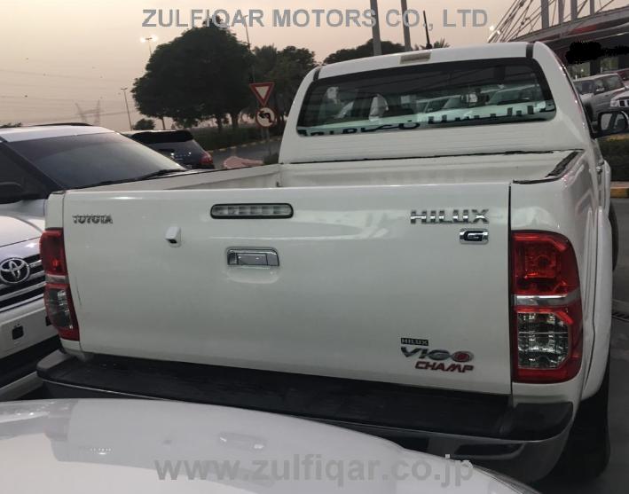 TOYOTA HILUX PICK UP 2015 Image 3