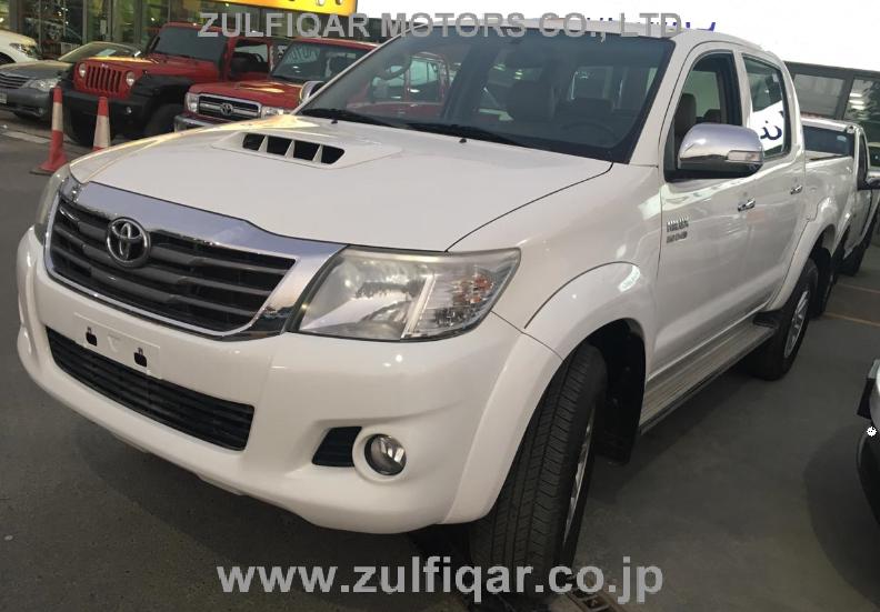 TOYOTA HILUX PICK UP 2015 Image 4