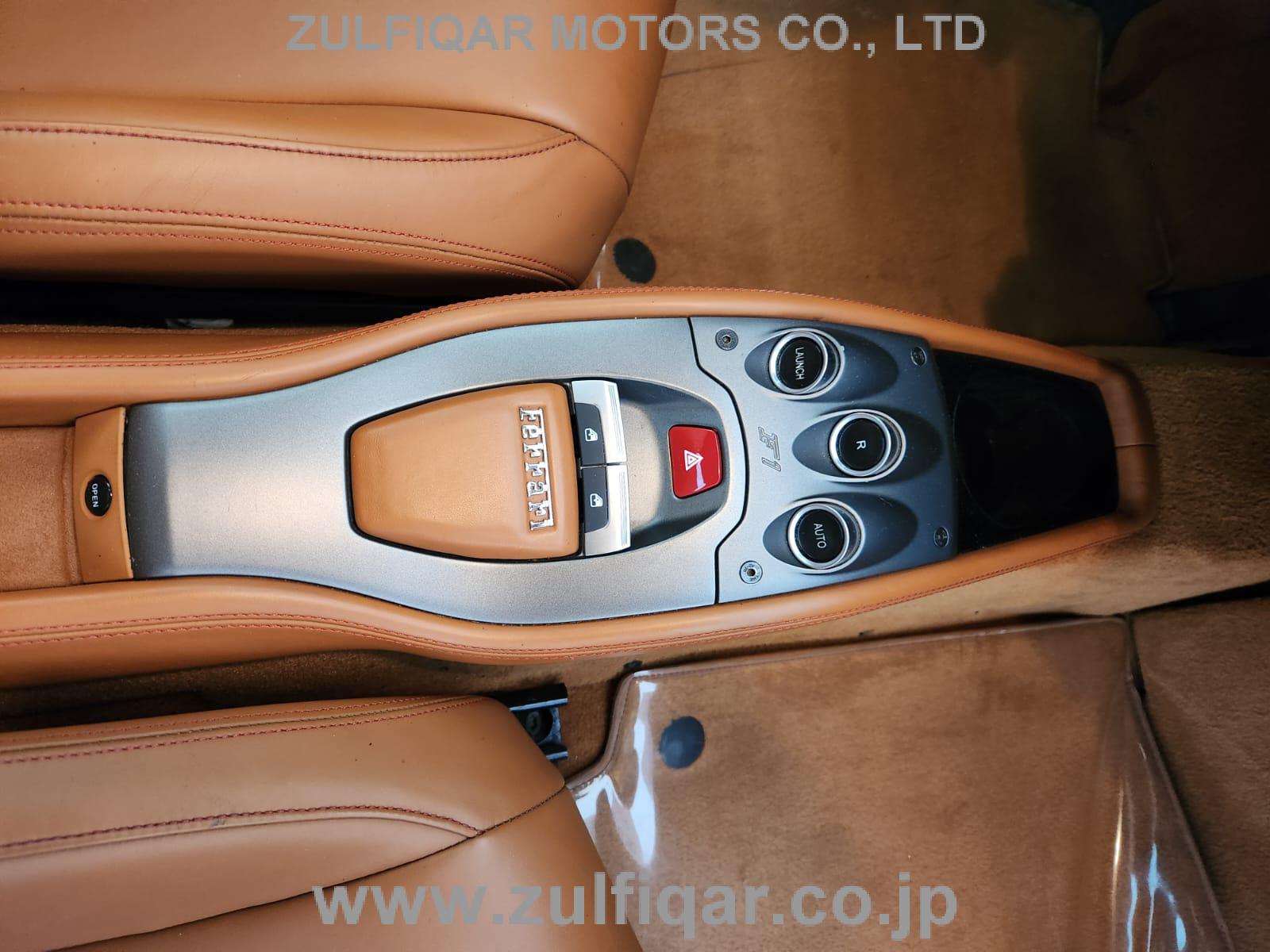 FERRARI FERRARI 458 2013 Image 21
