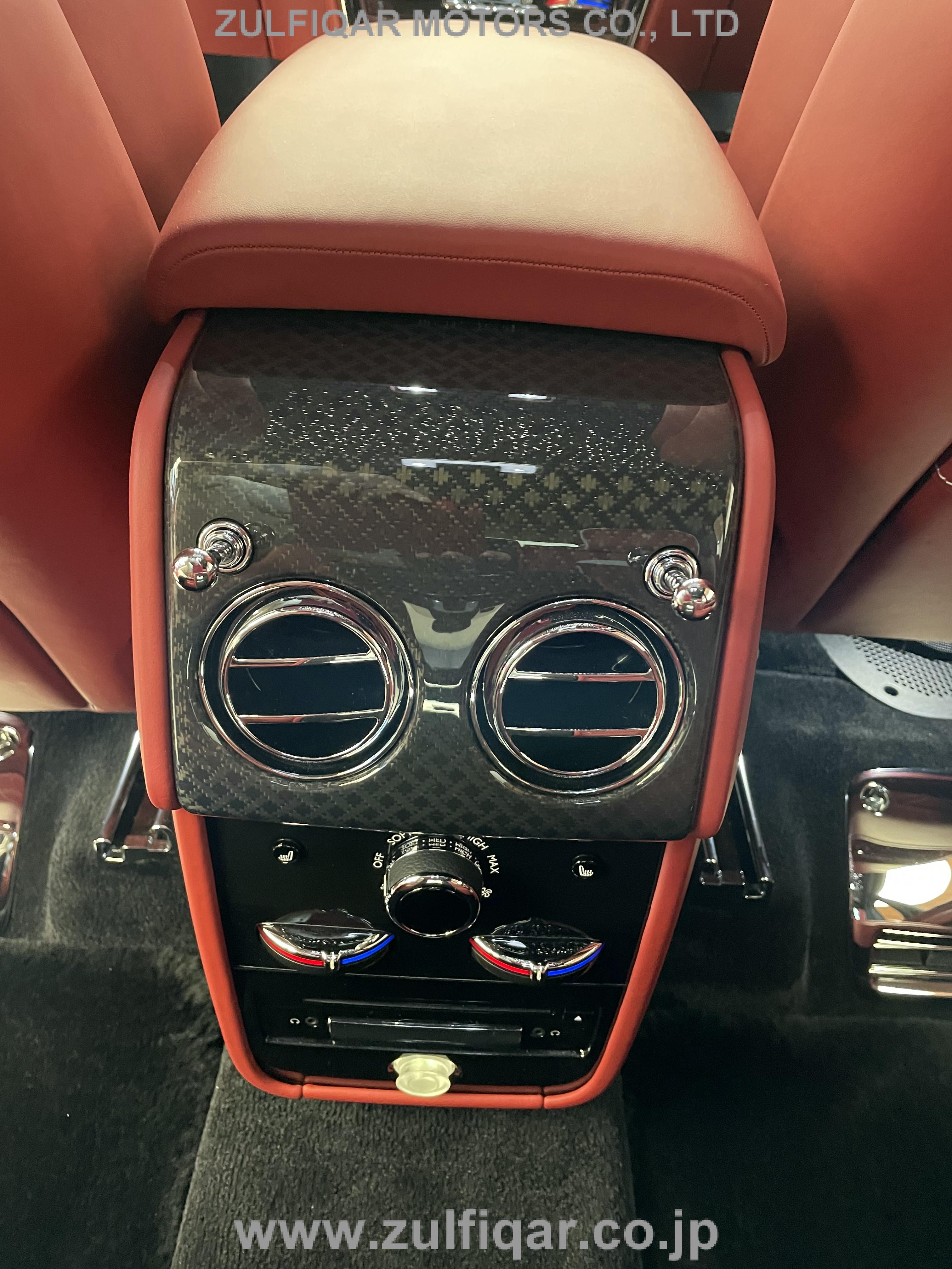 ROLLS ROYCE CULLINAN 2020 Image 26
