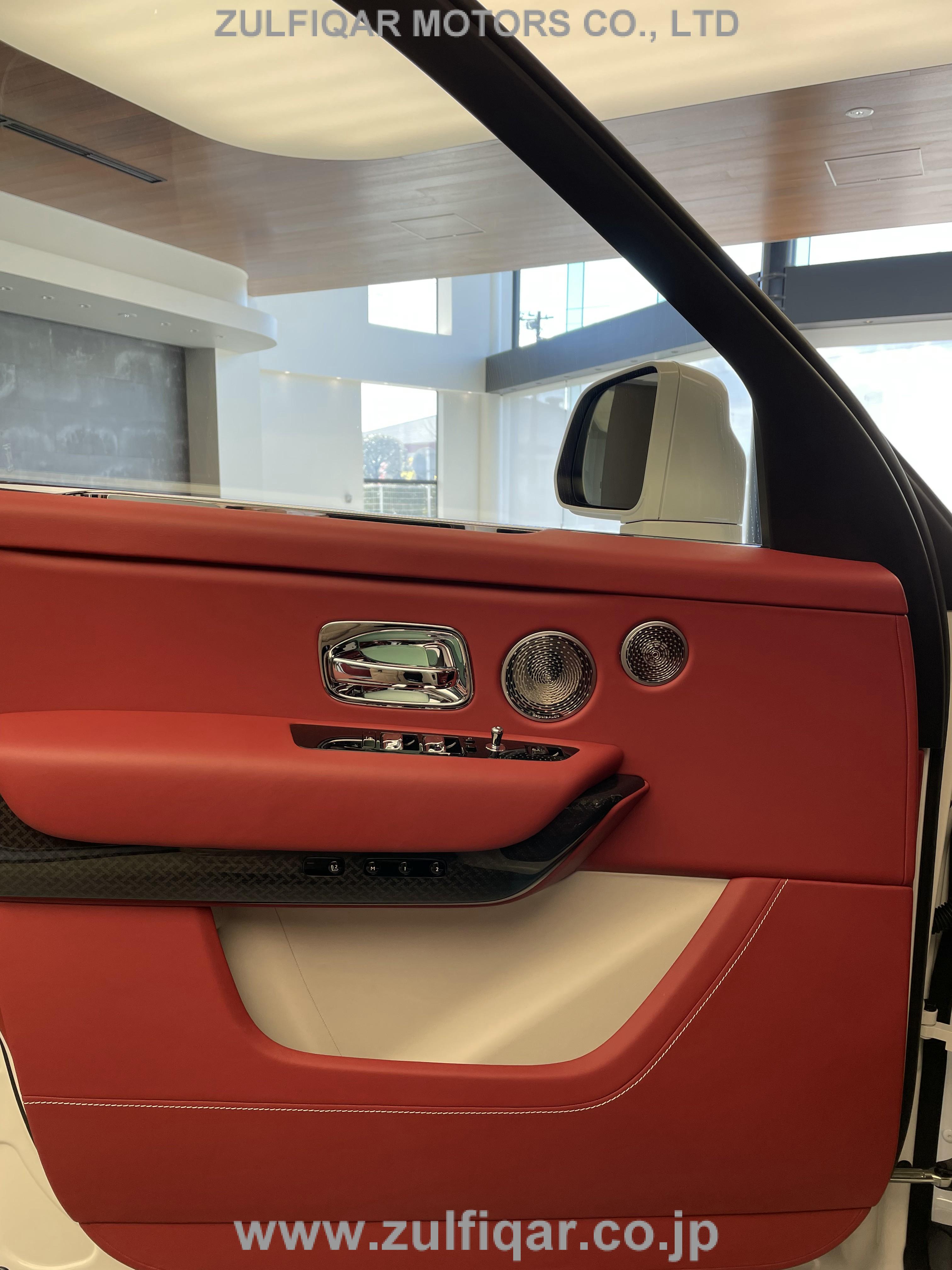 ROLLS ROYCE CULLINAN 2020 Image 42