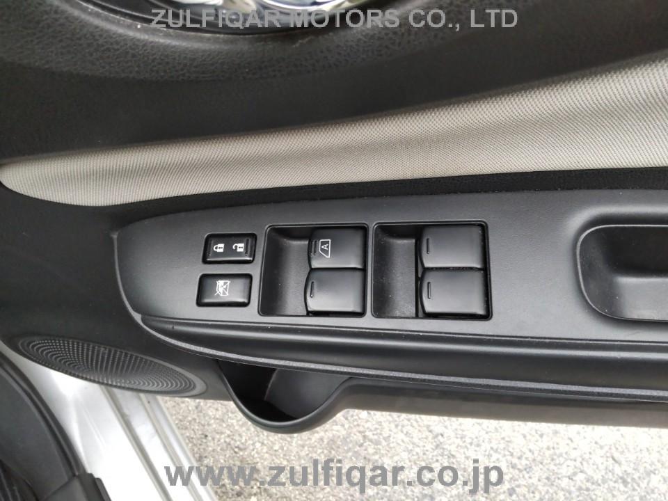 NISSAN NOTE 2017 Image 11