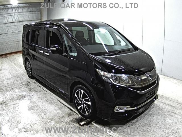 Honda stepwgn spada 2017