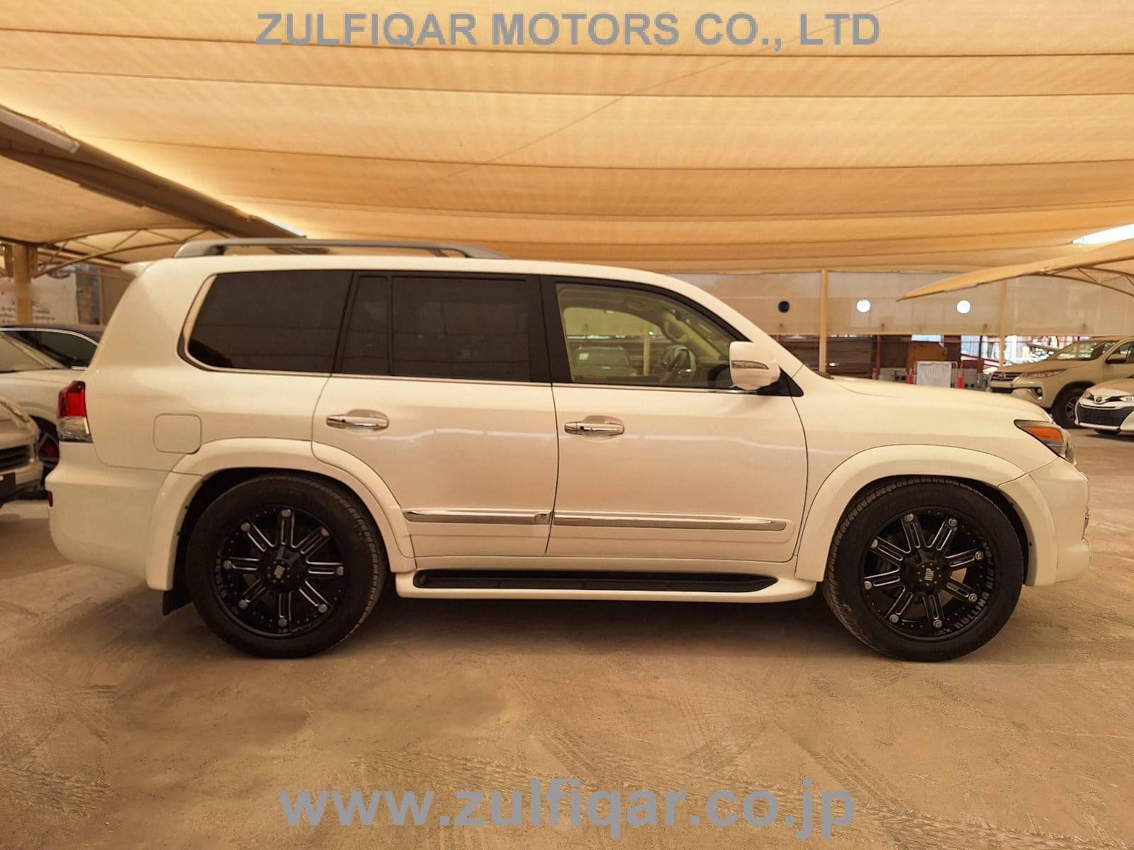 LEXUS LX 570 2014 Image 6