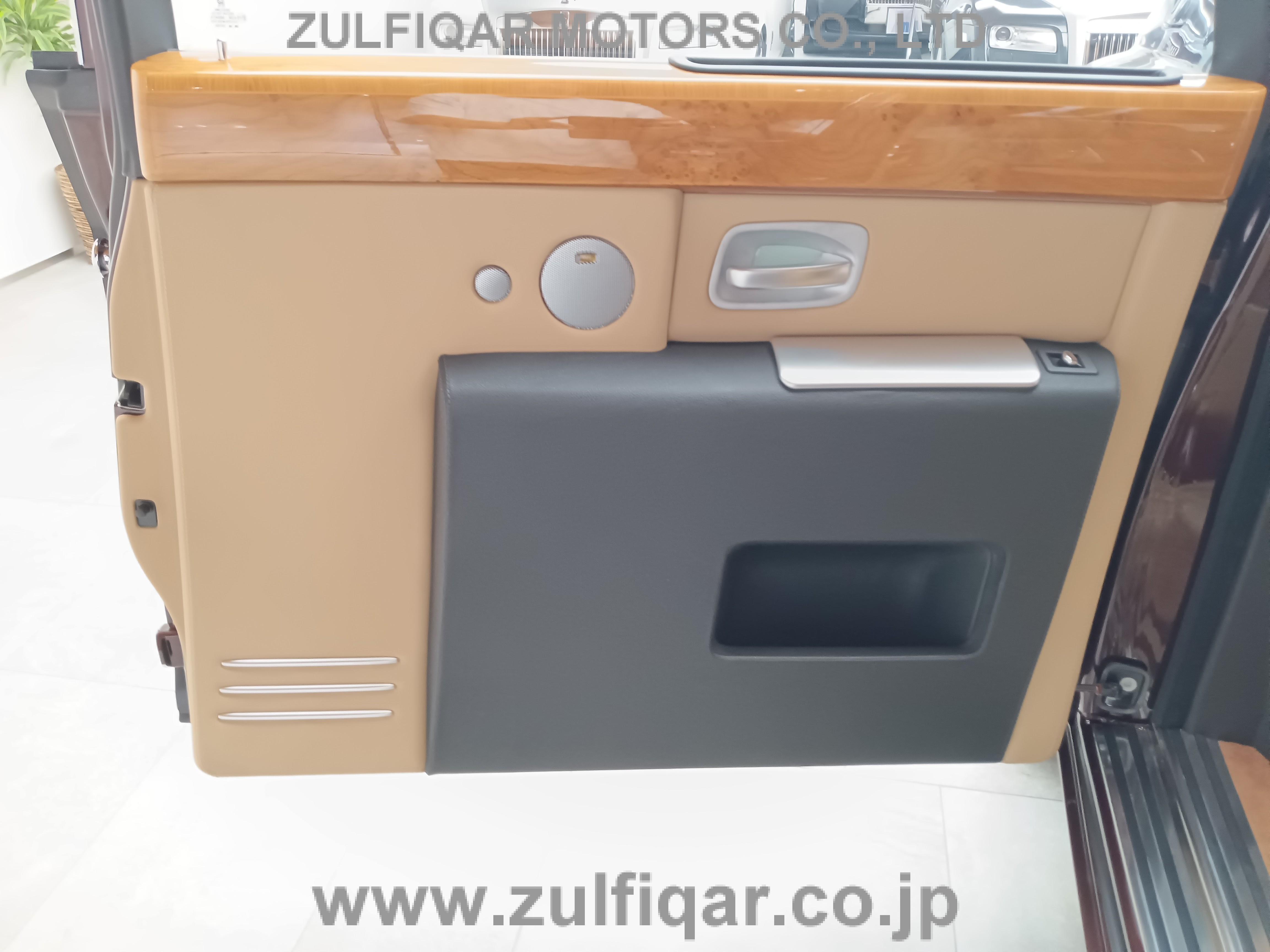 ROLLS ROYCE PHANTOM 2005 Image 37
