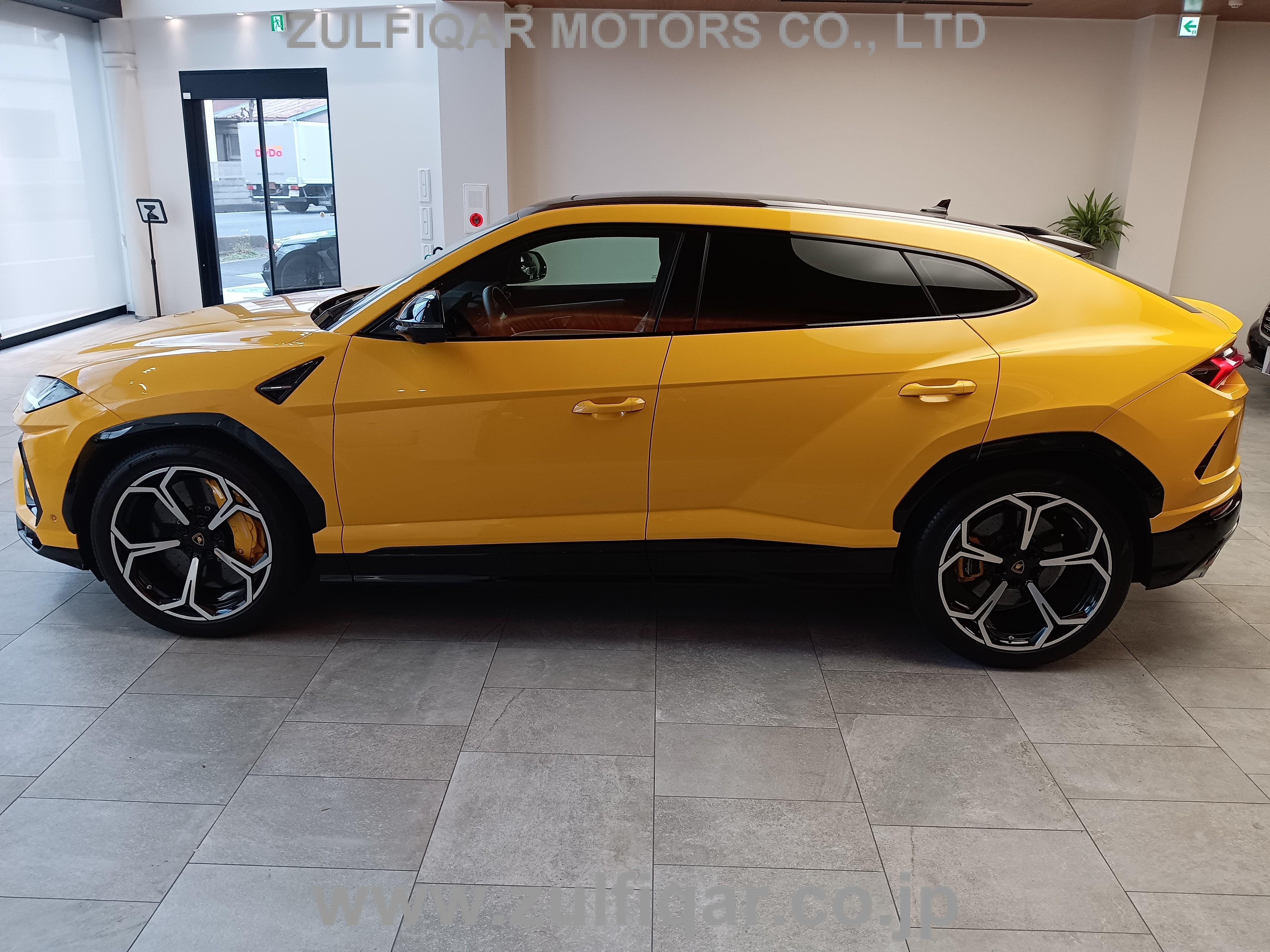 LAMBORGHINI URUS 2018 Image 12