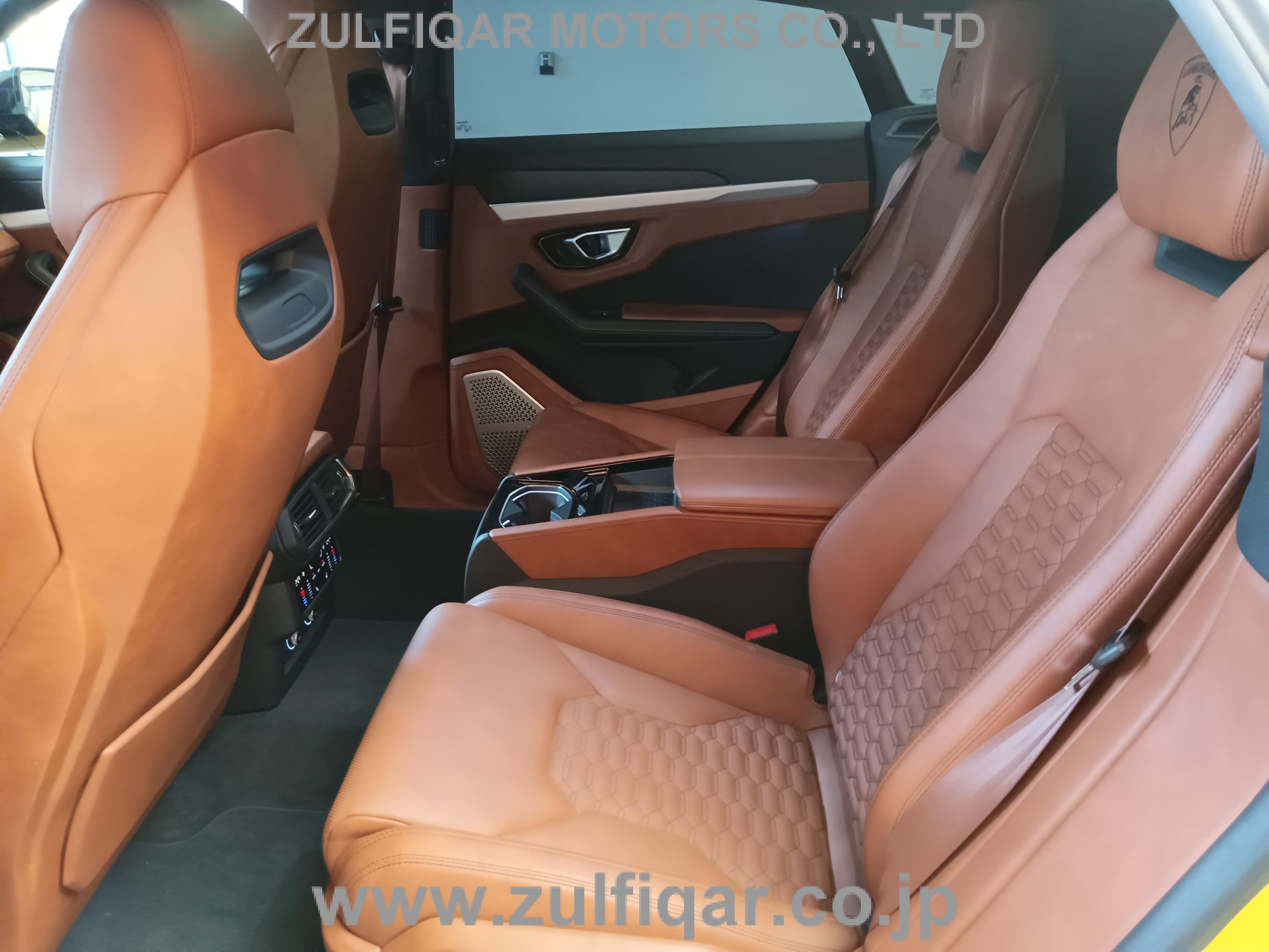 LAMBORGHINI URUS 2018 Image 25