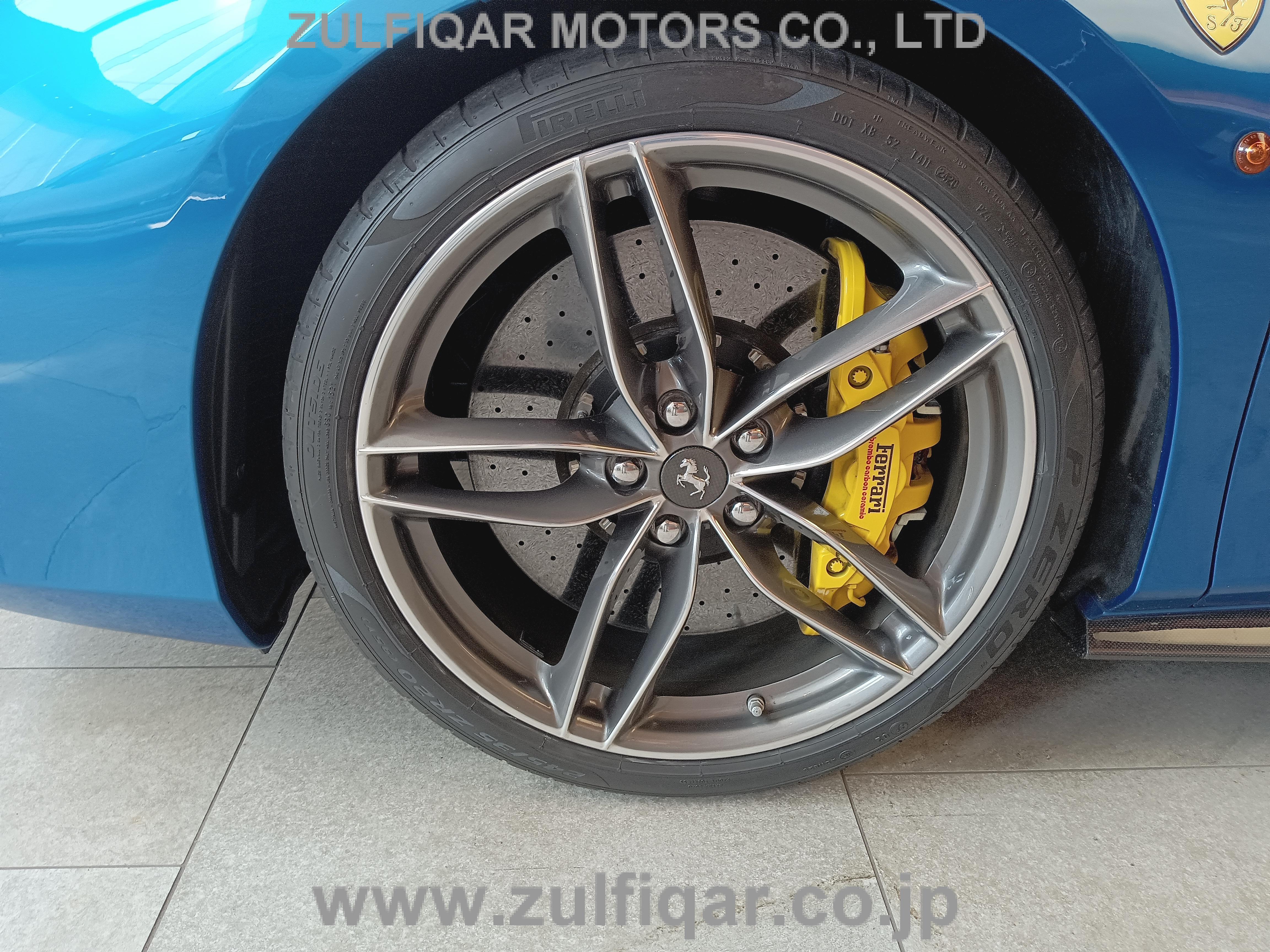 FERRARI 488 SPIDER 2016 Image 27