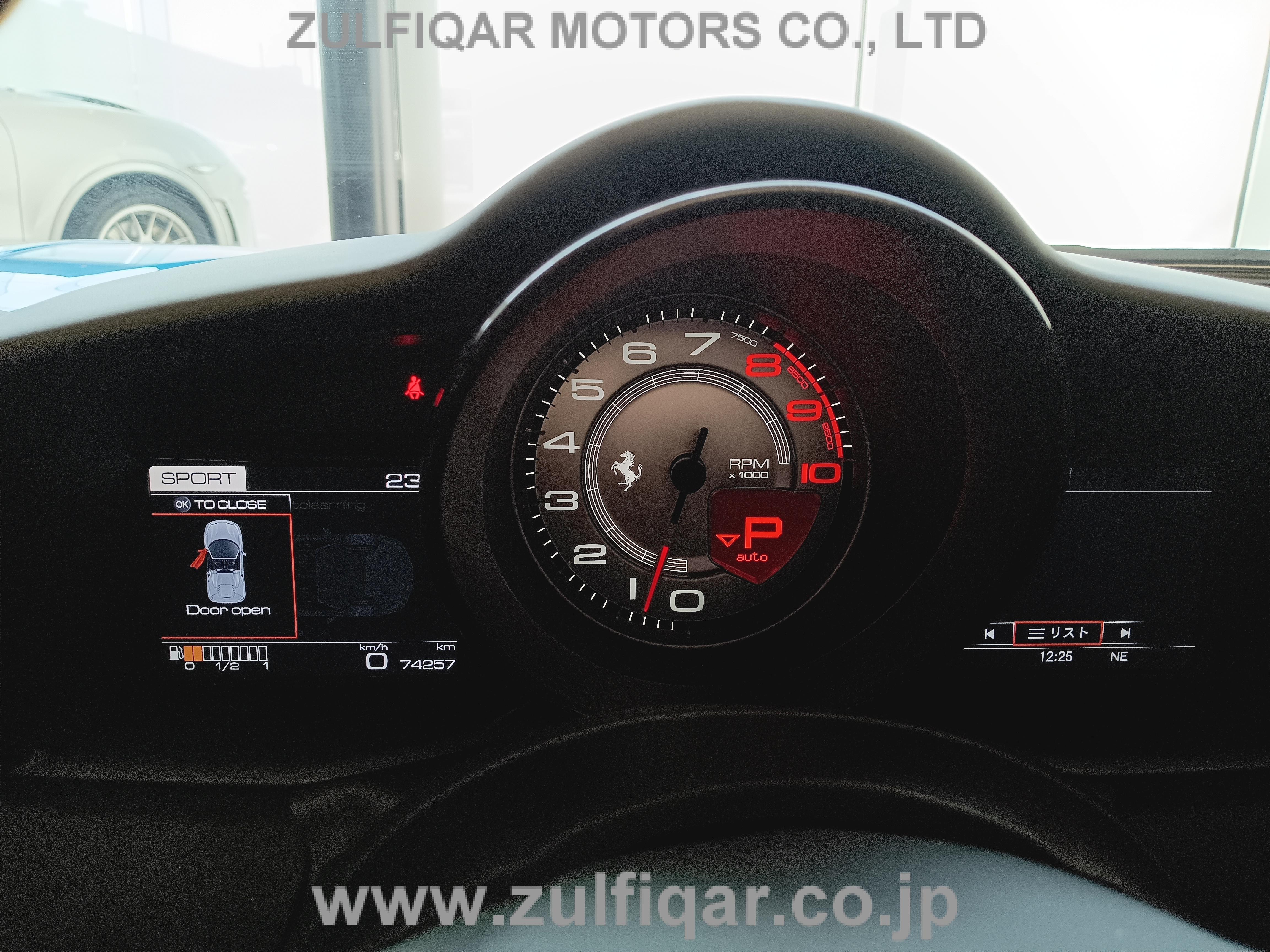 FERRARI 488 SPIDER 2016 Image 41