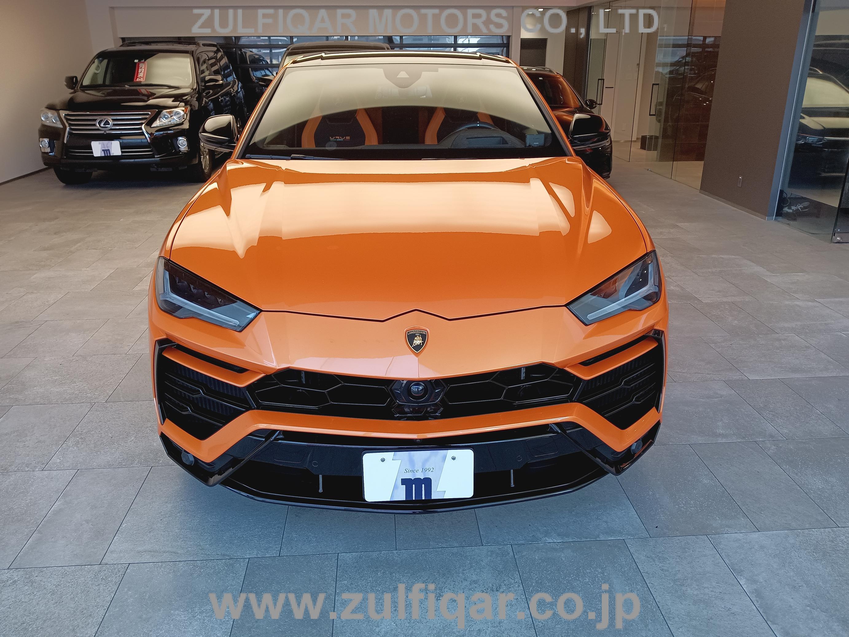 LAMBORGHINI URUS 2021 Image 2