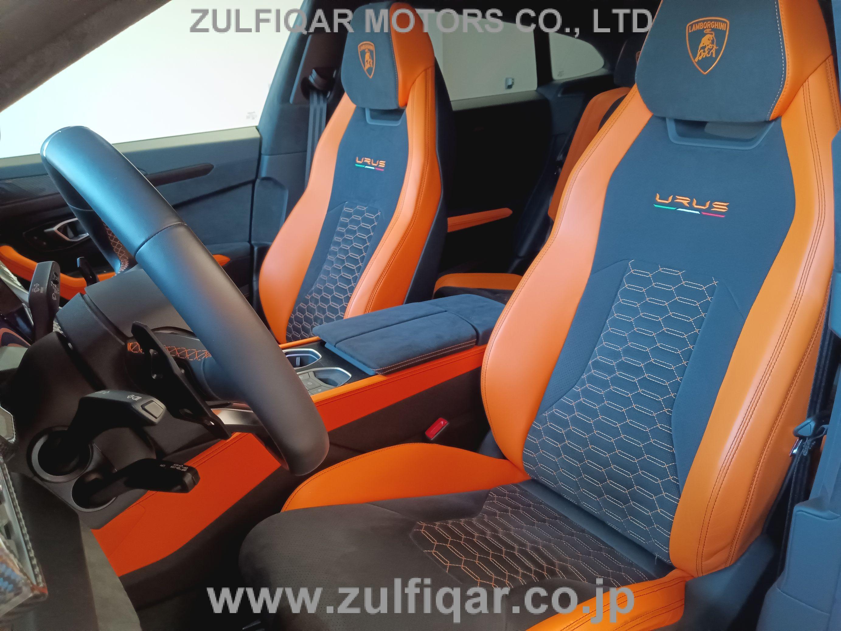 LAMBORGHINI URUS 2021 Image 25