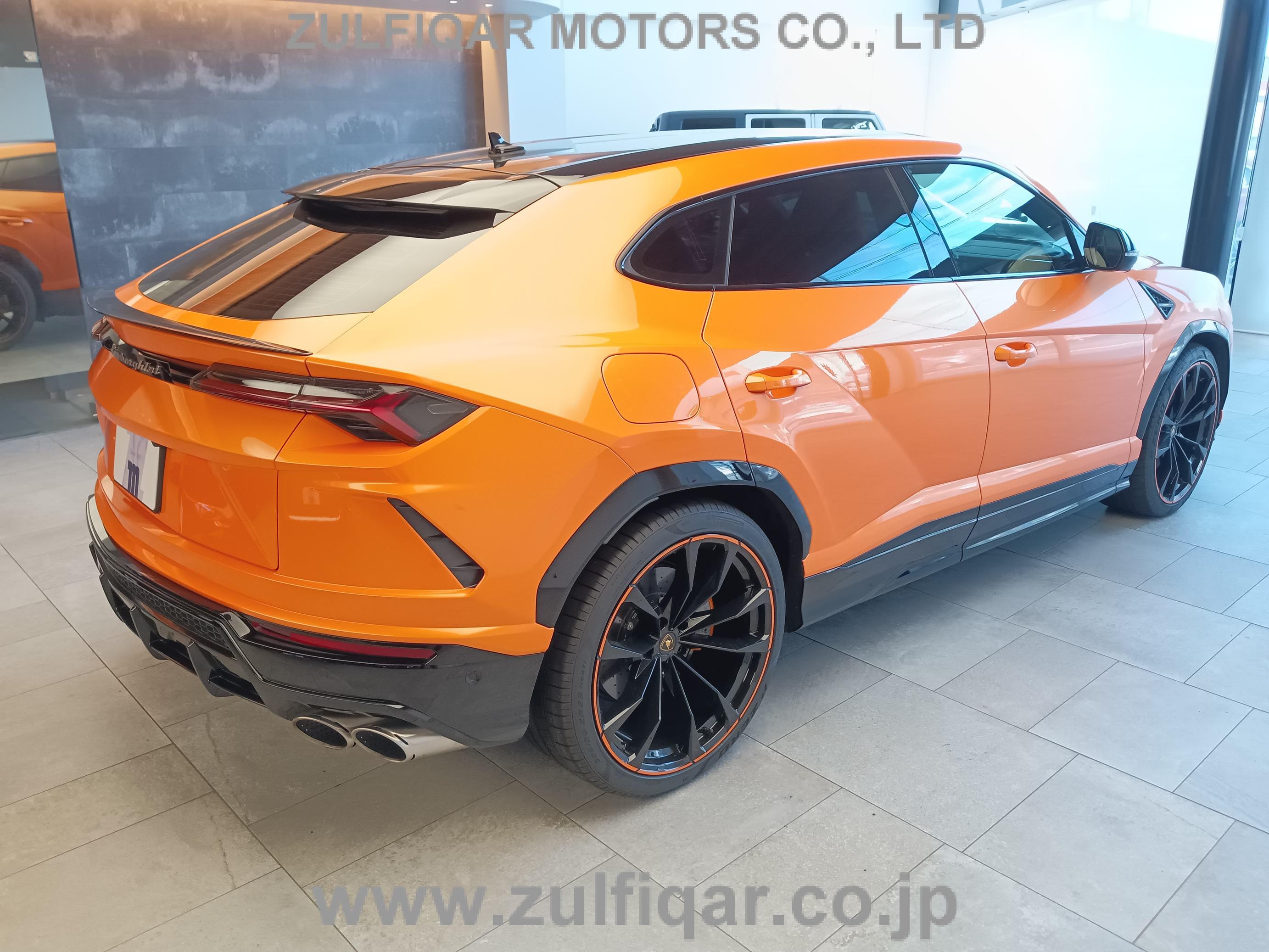 LAMBORGHINI URUS 2021 Image 7