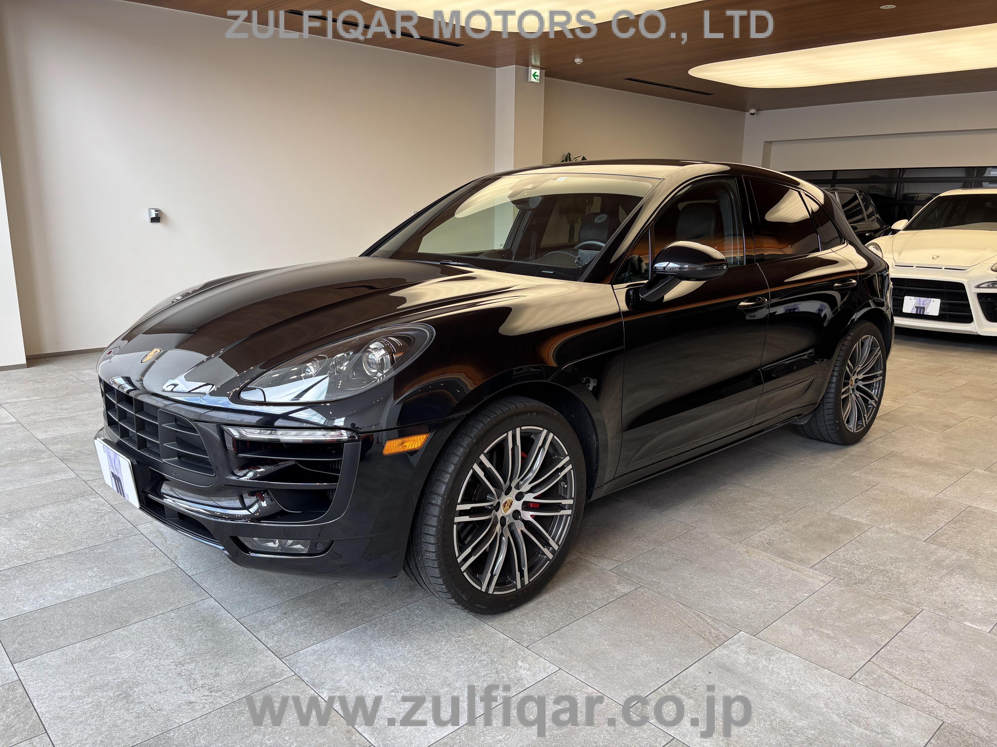 PORSCHE MACAN 2017 Image 1