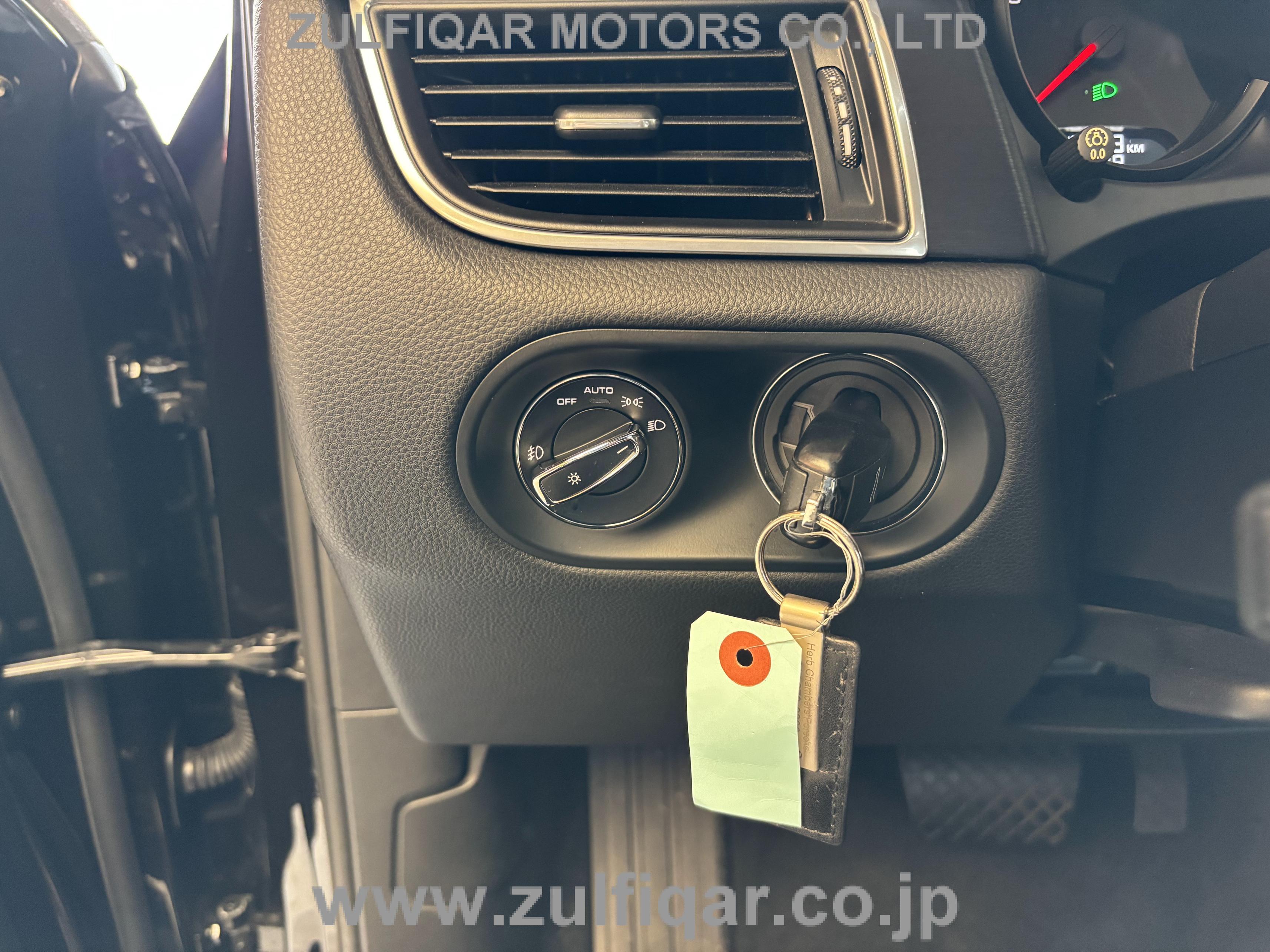 PORSCHE MACAN 2017 Image 39