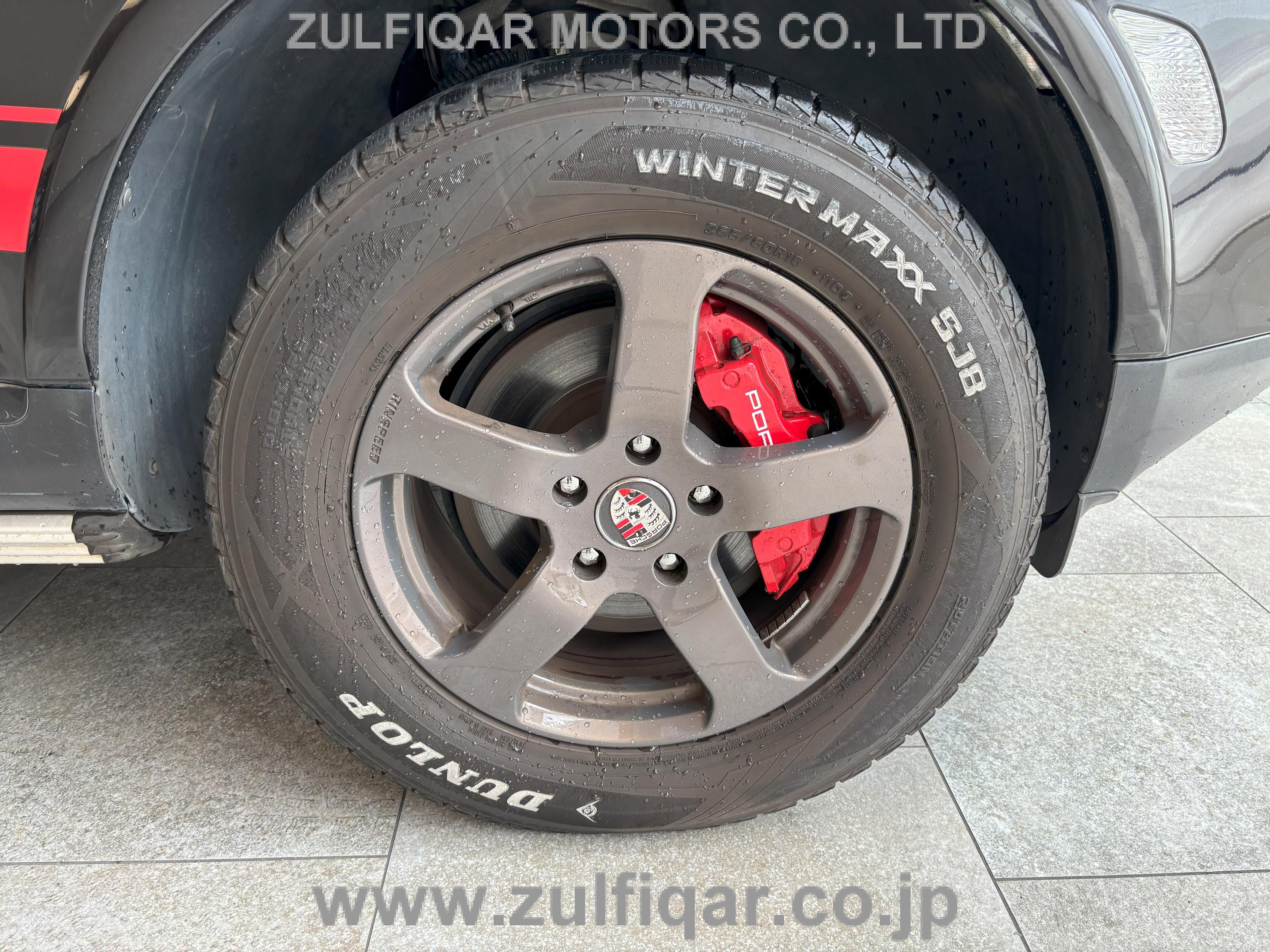 PORSCHE CAYENNE 2005 Image 12