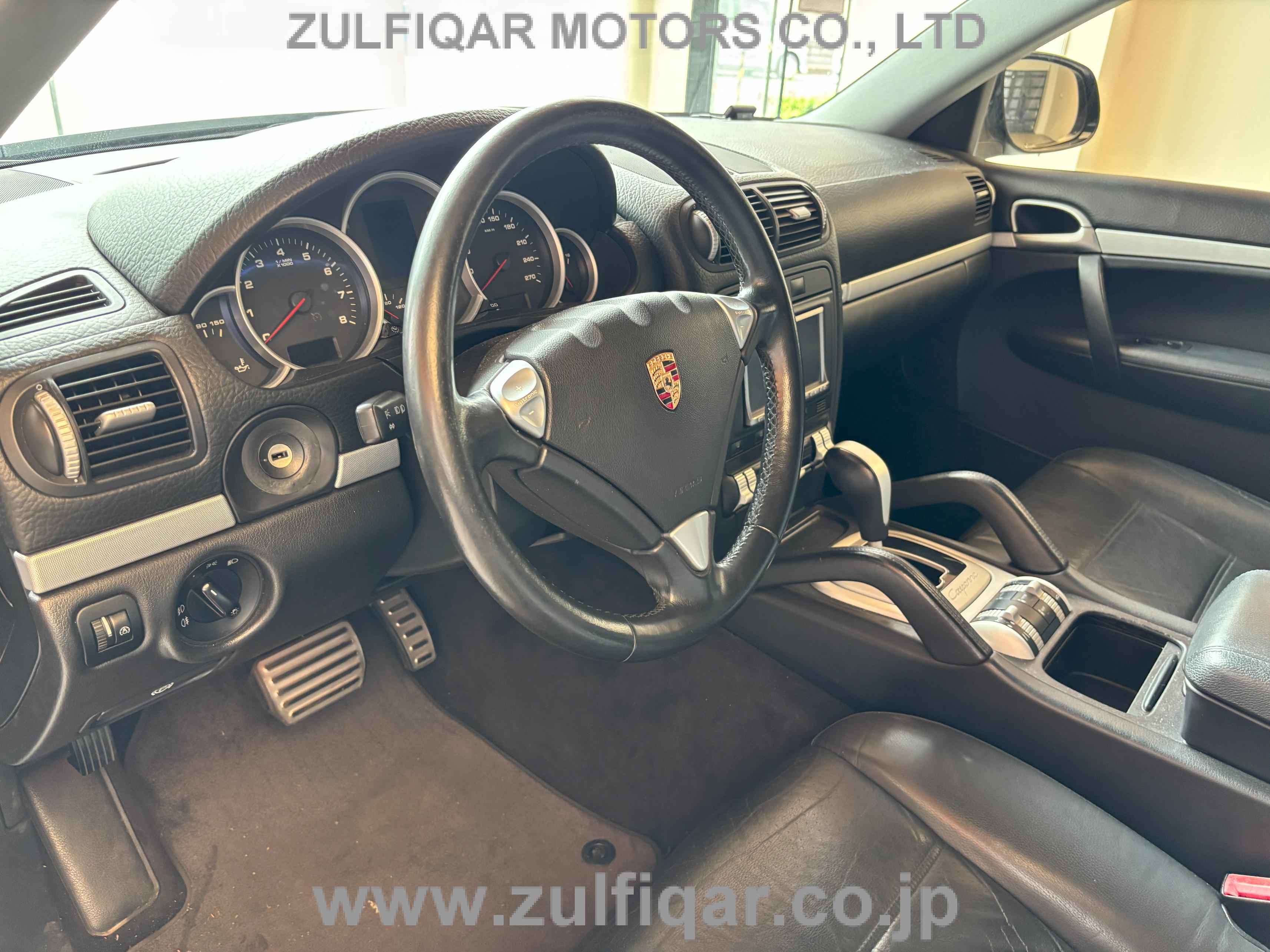 PORSCHE CAYENNE 2005 Image 22