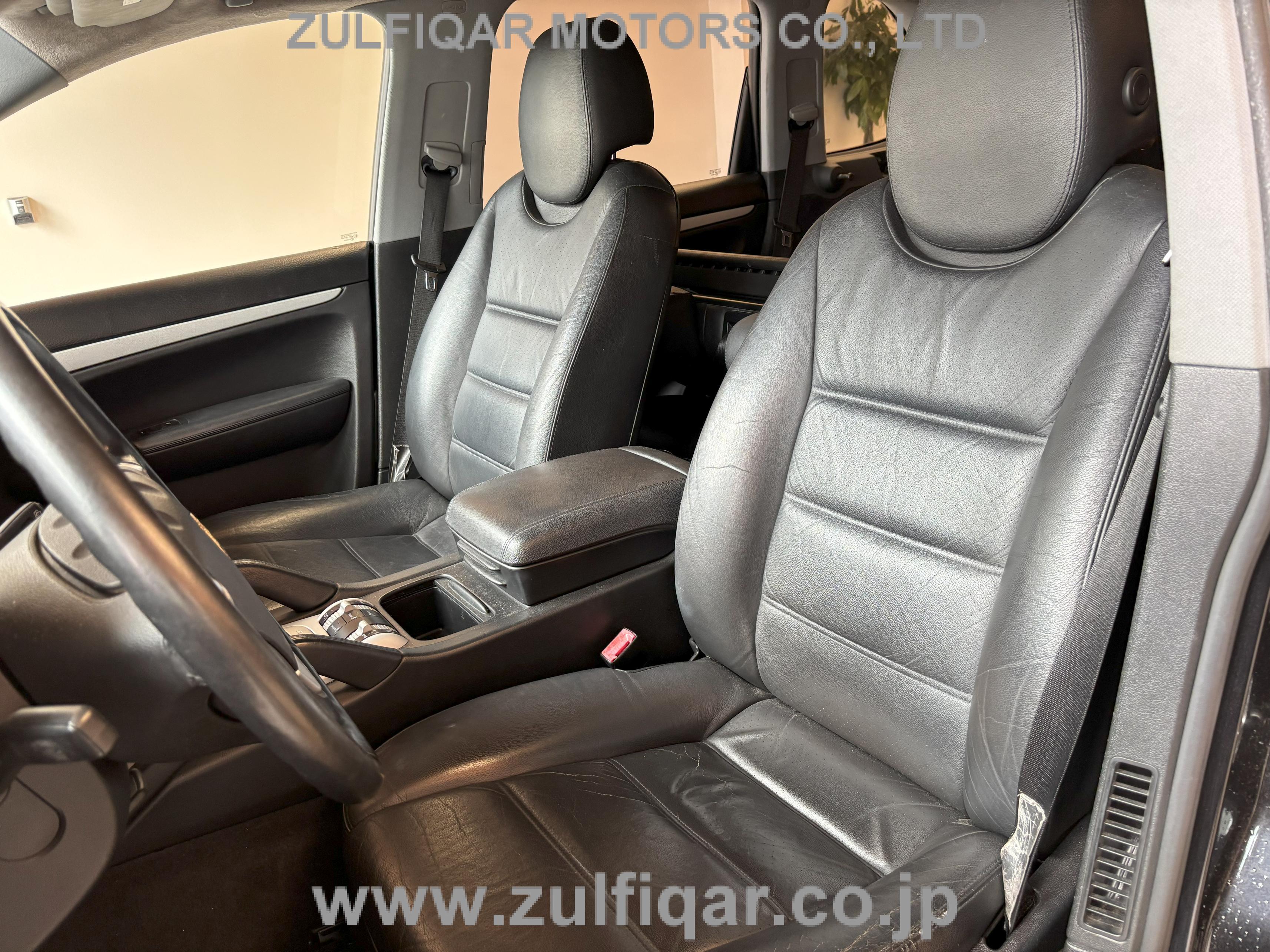 PORSCHE CAYENNE 2005 Image 24