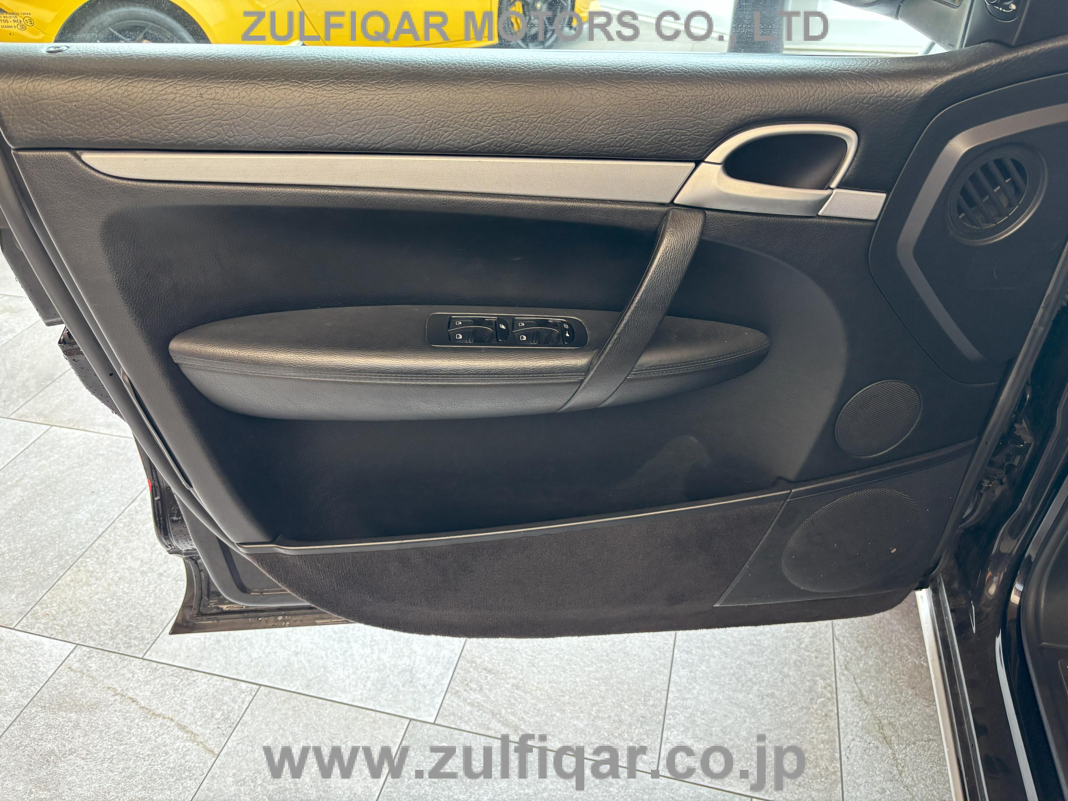PORSCHE CAYENNE 2005 Image 25