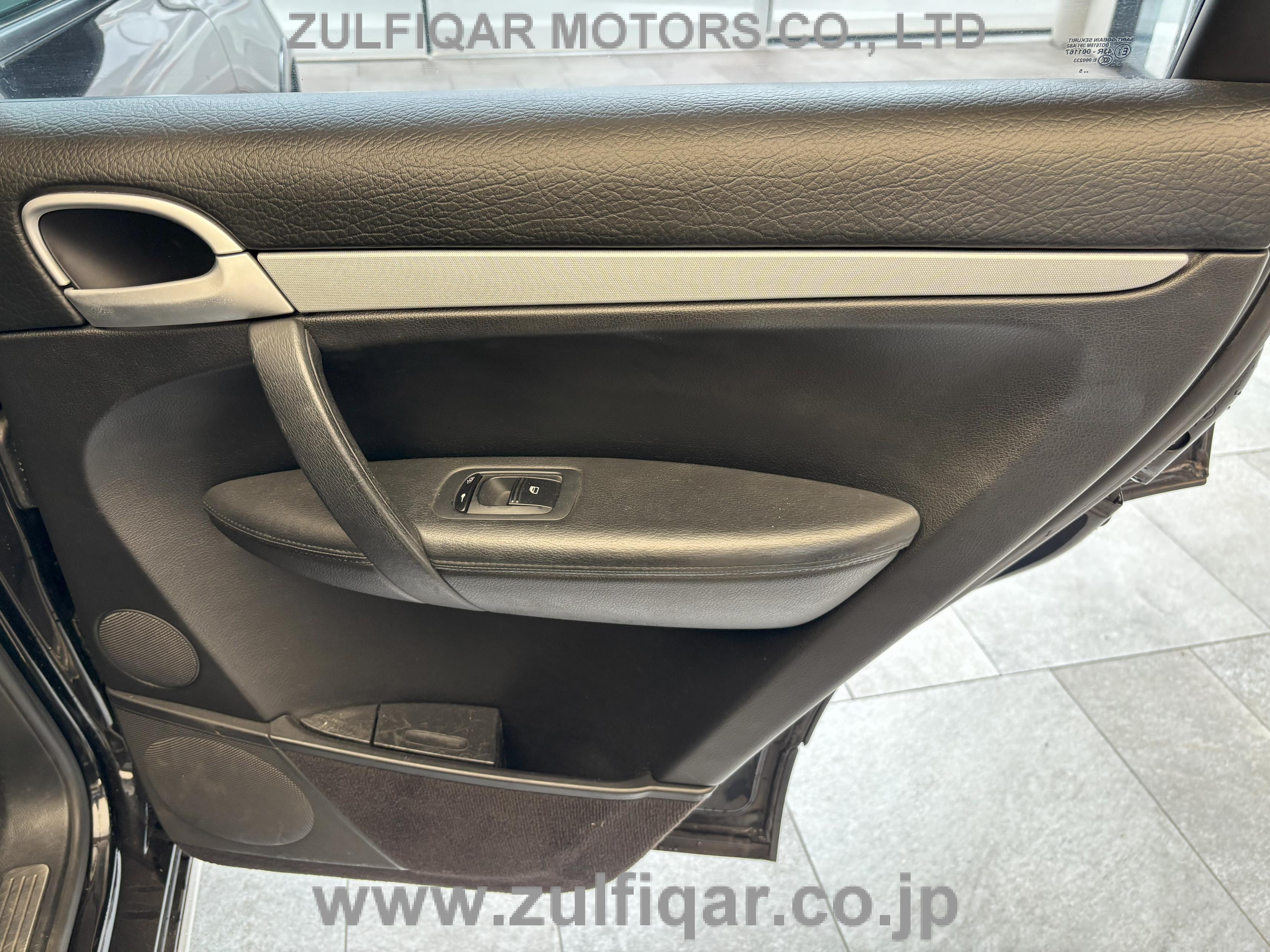 PORSCHE CAYENNE 2005 Image 33