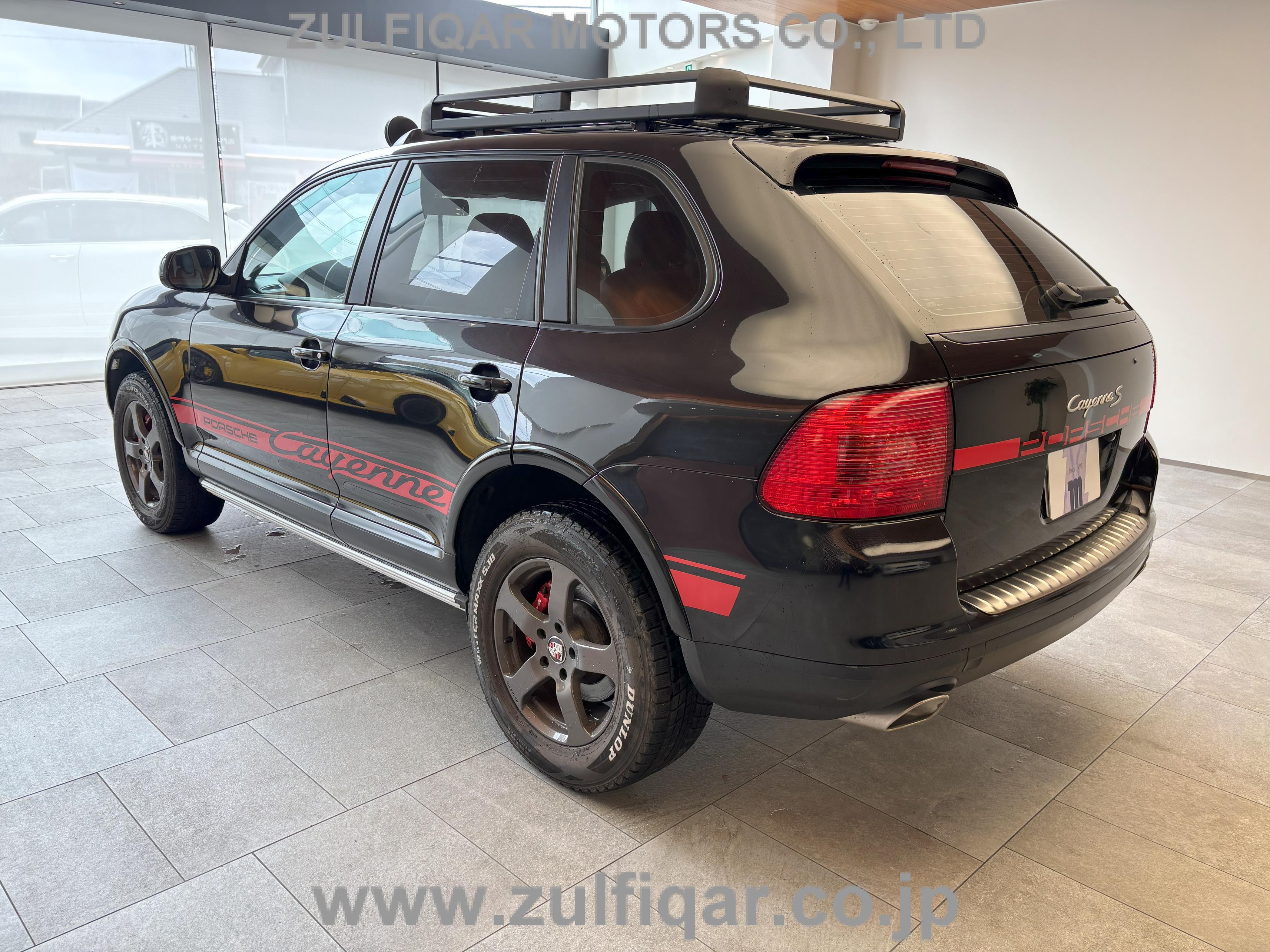 PORSCHE CAYENNE 2005 Image 7
