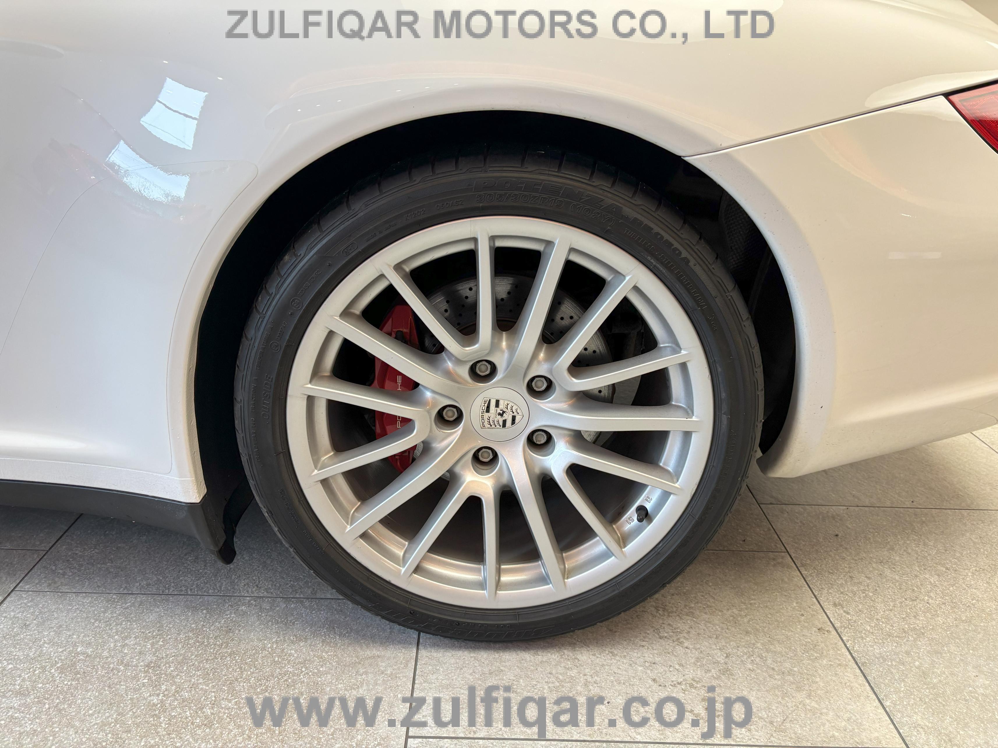 PORSCHE 911 2007 Image 11