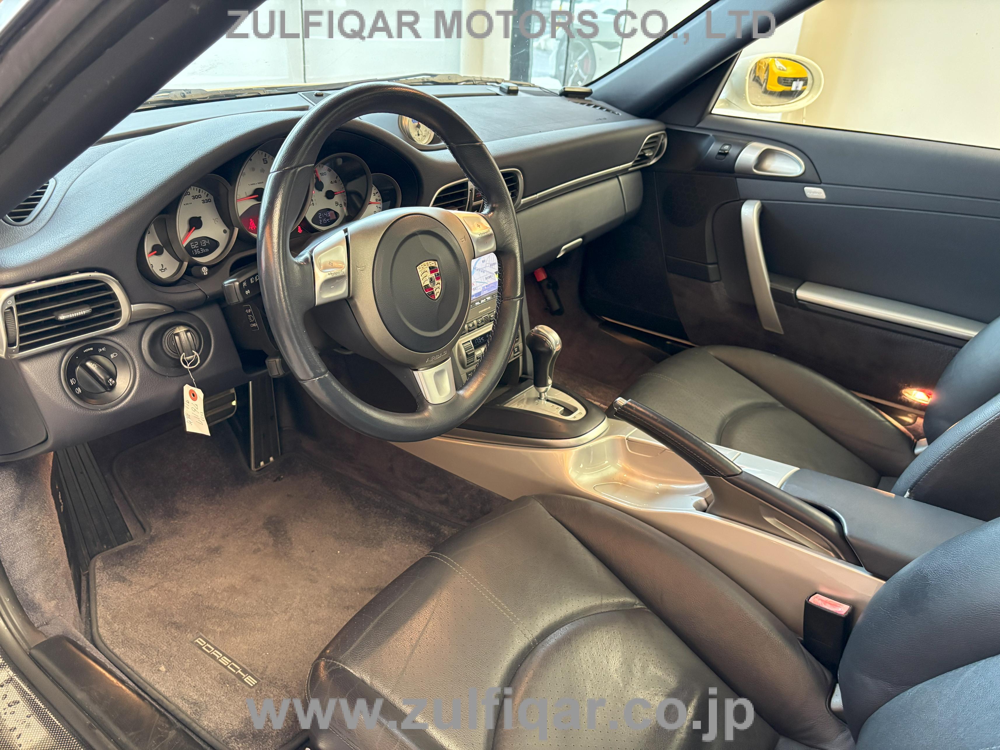 PORSCHE 911 2007 Image 22