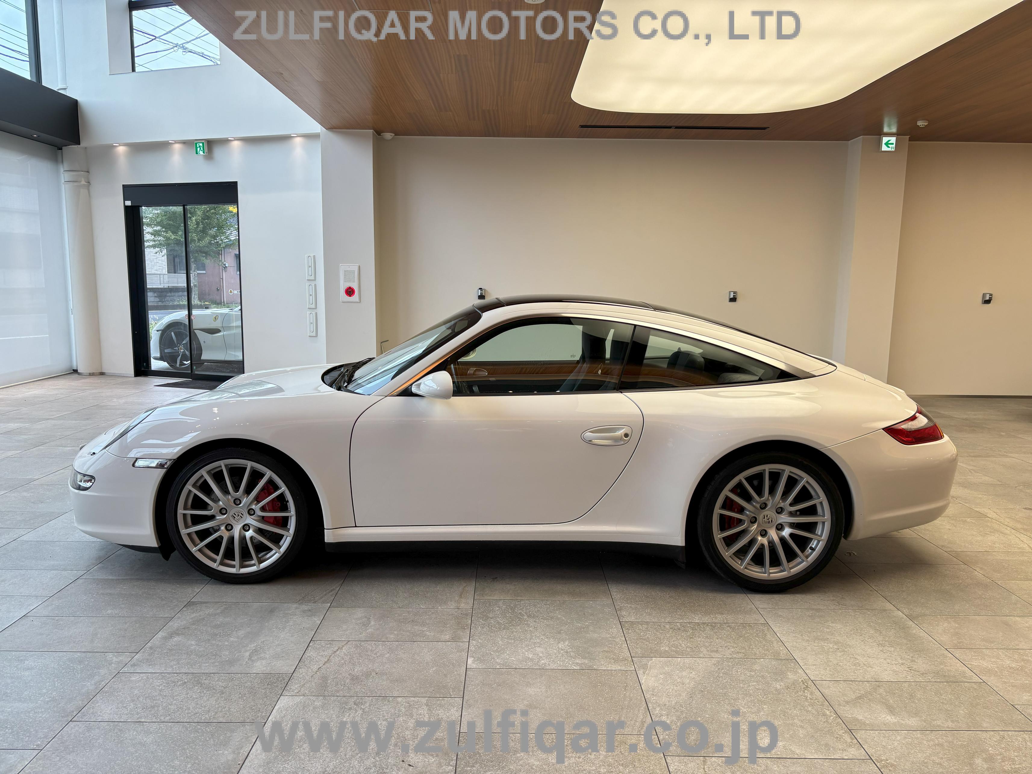 PORSCHE 911 2007 Image 8