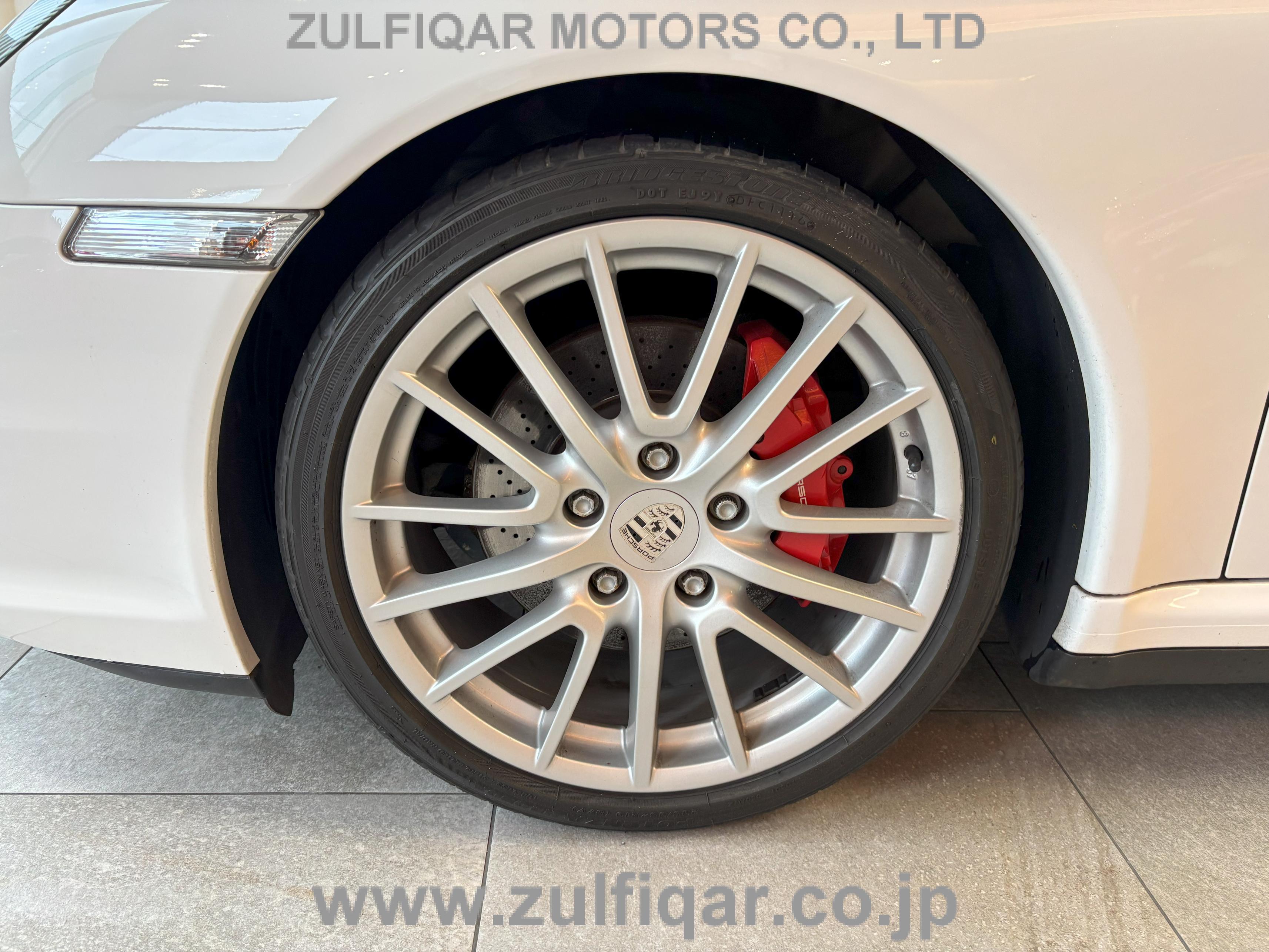 PORSCHE 911 2007 Image 10