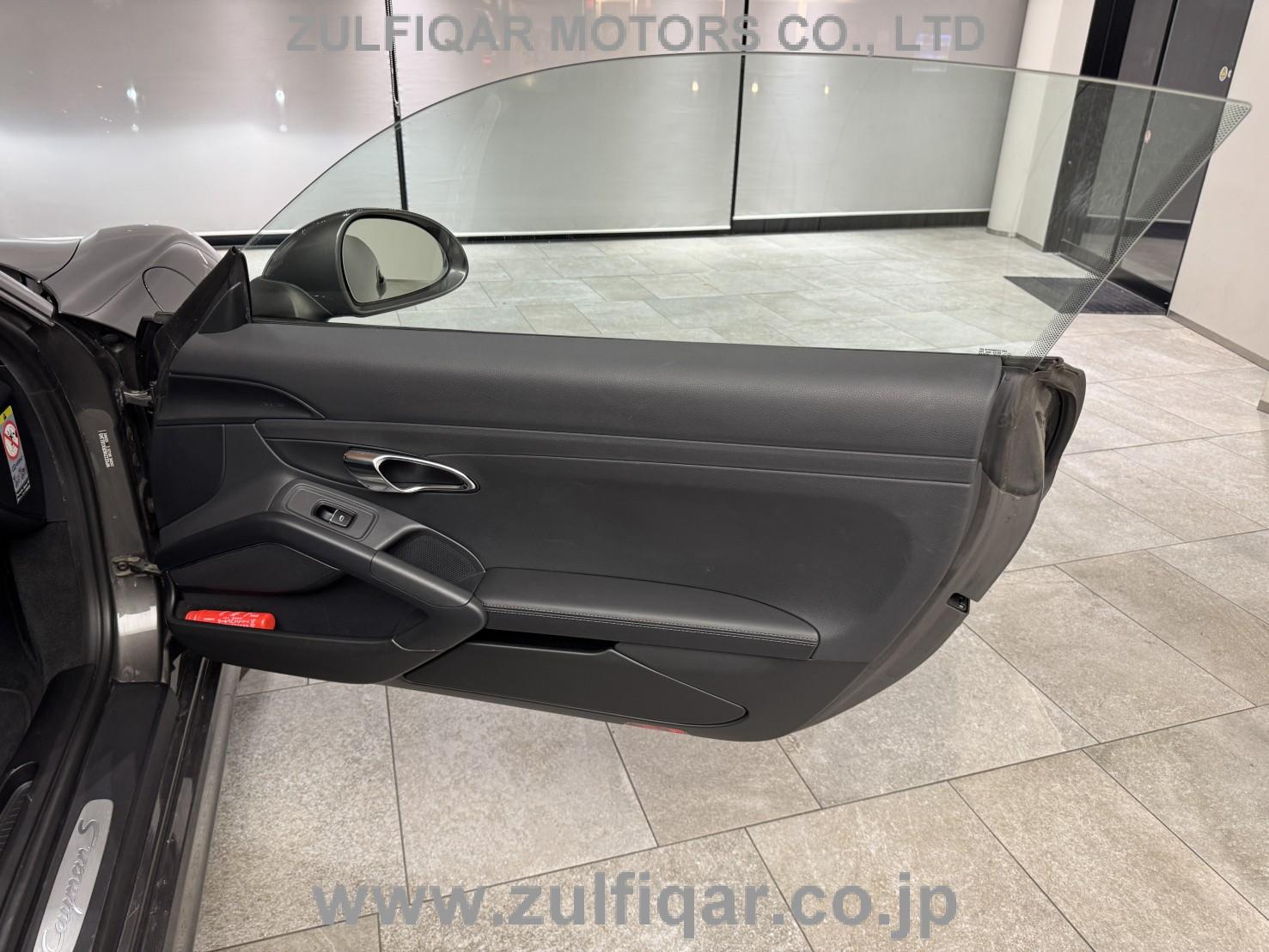 PORSCHE CAYMAN 2013 Image 32