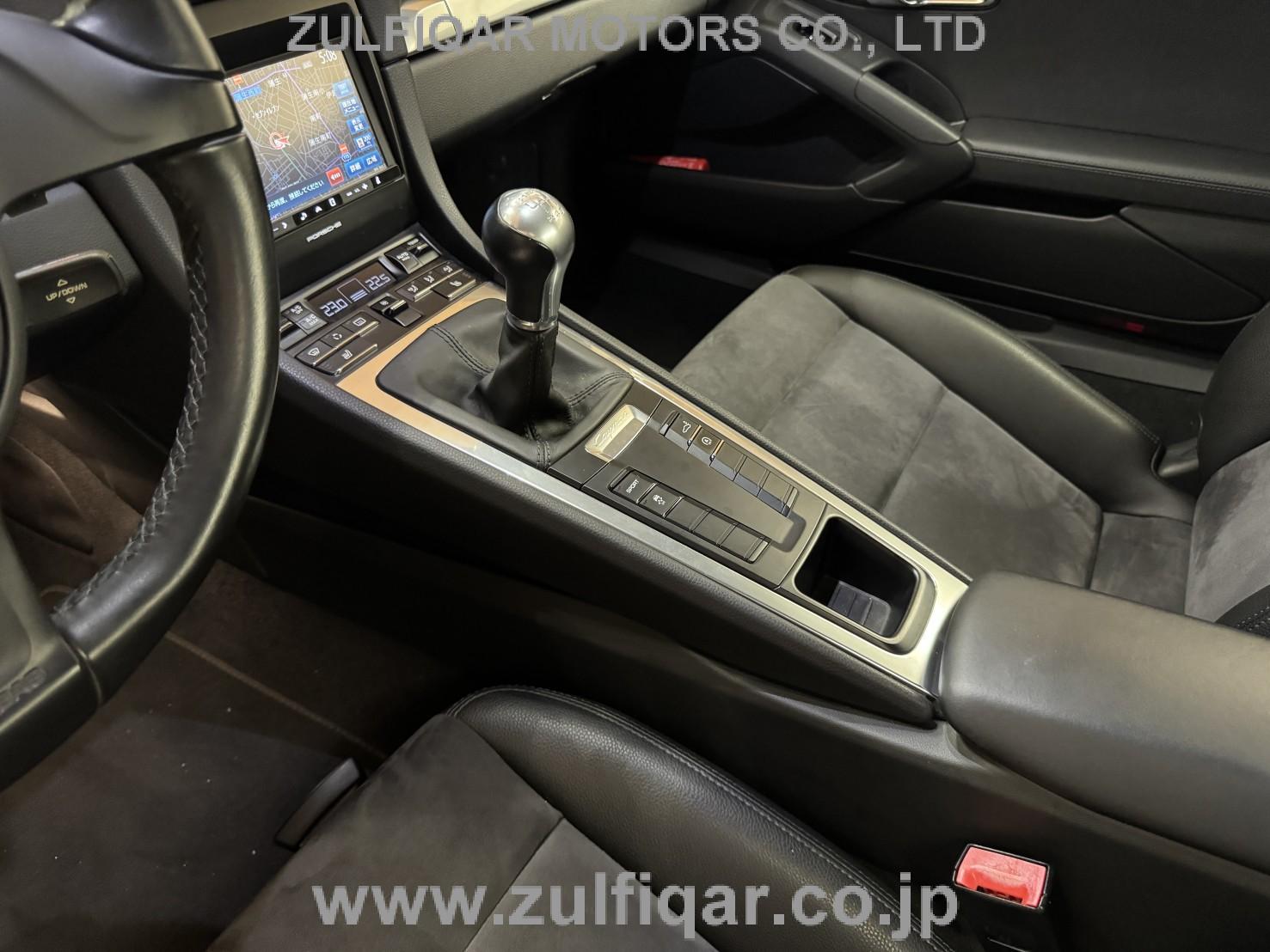 PORSCHE CAYMAN 2013 Image 38