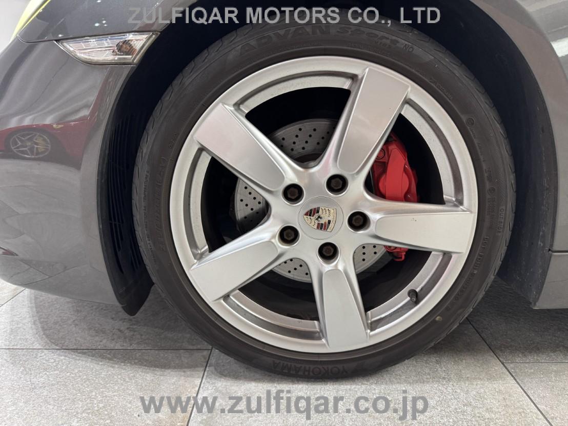 PORSCHE CAYMAN 2013 Image 9
