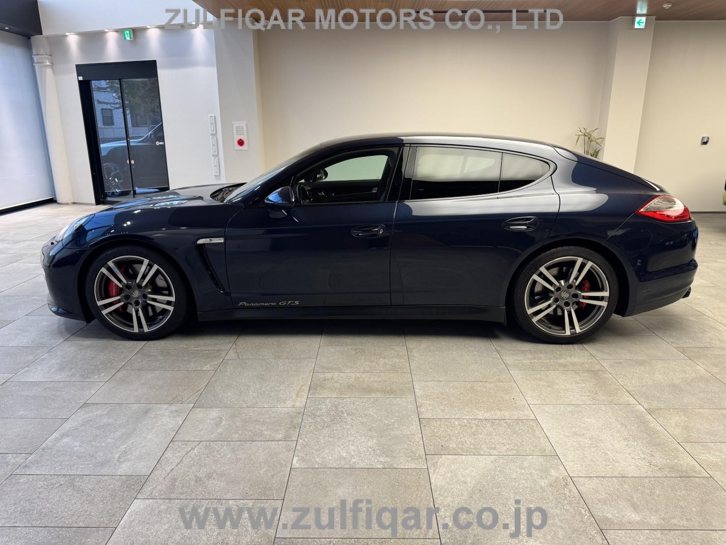 PORSCHE PANAMERA 2012 Image 8