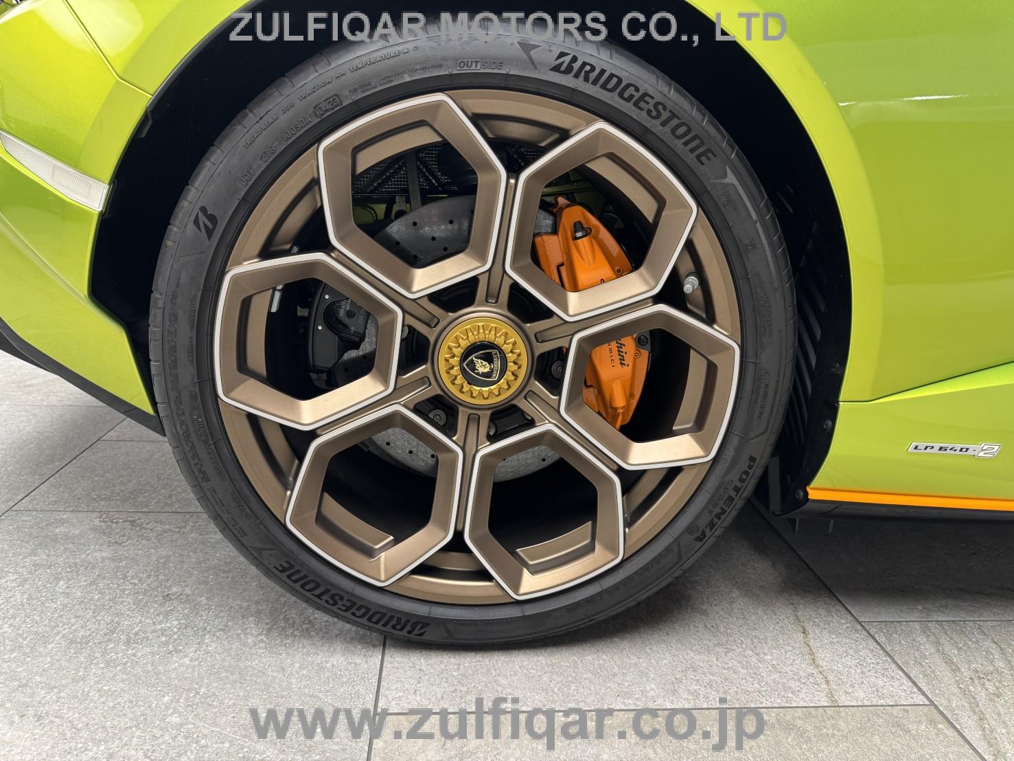 LAMBORGHINI HURACAN 2023 Image 11