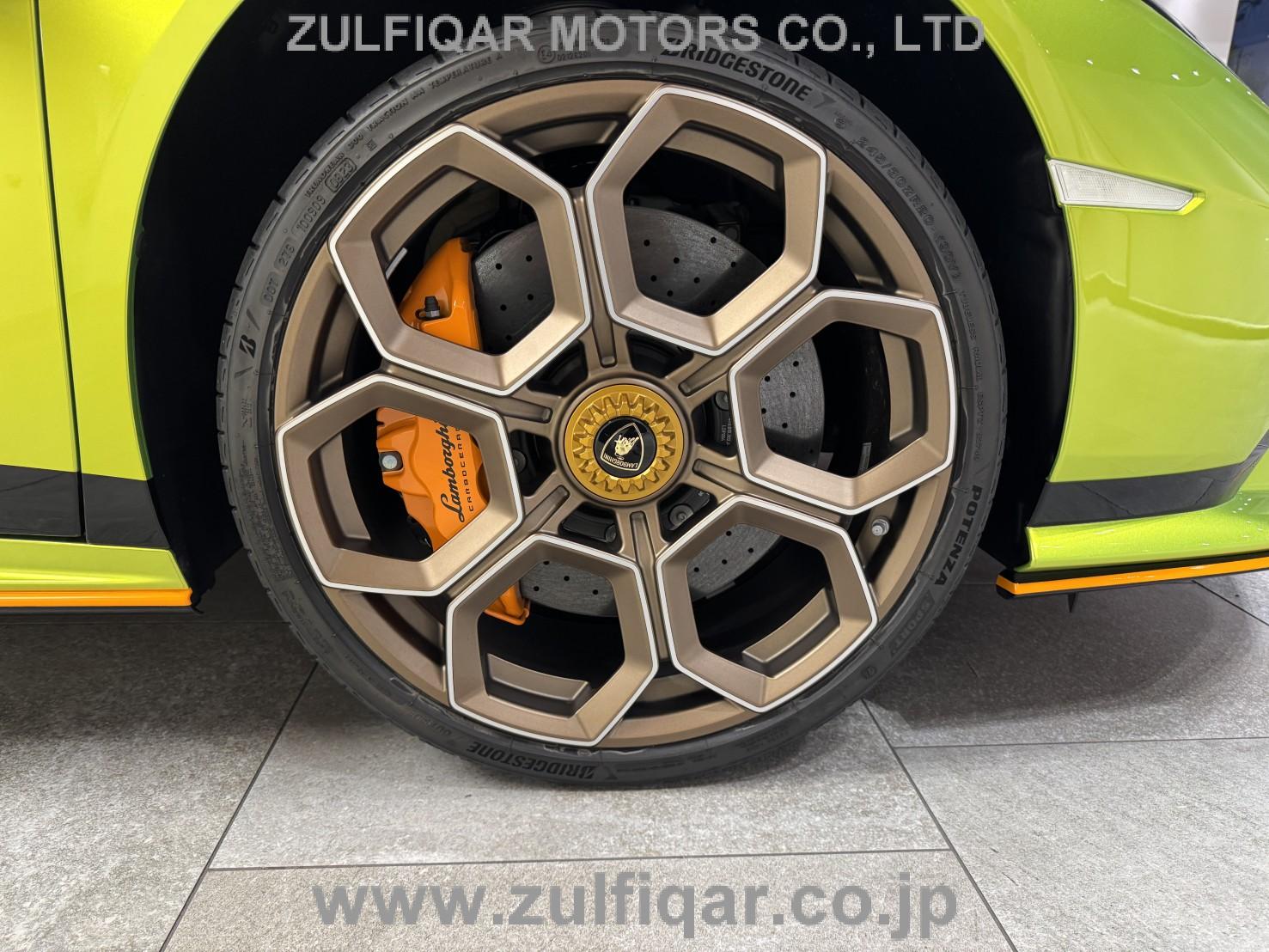 LAMBORGHINI HURACAN 2023 Image 12