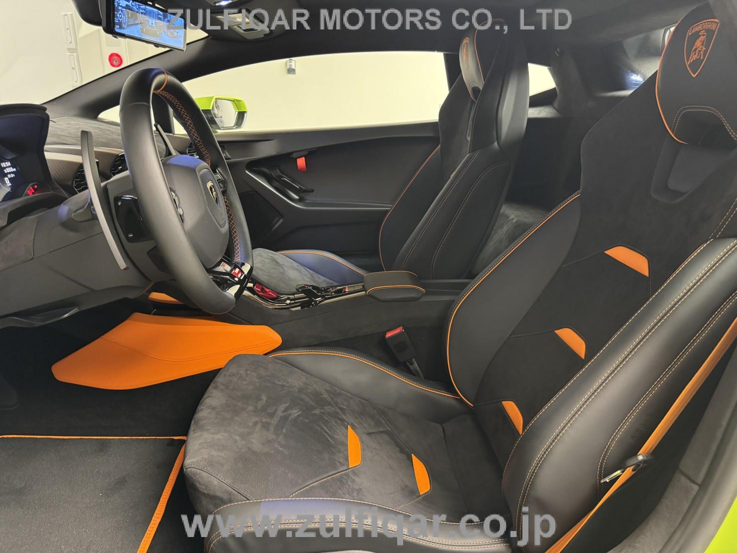 LAMBORGHINI HURACAN 2023 Image 39