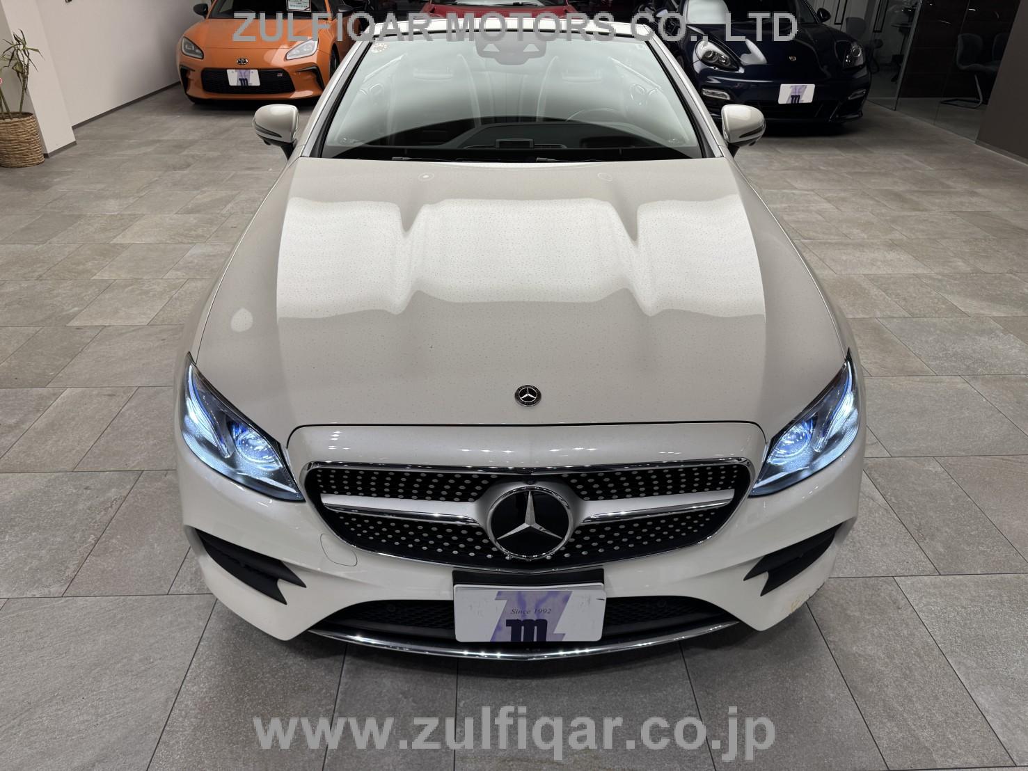 MERCEDES BENZ E CLASS 2018 Image 2