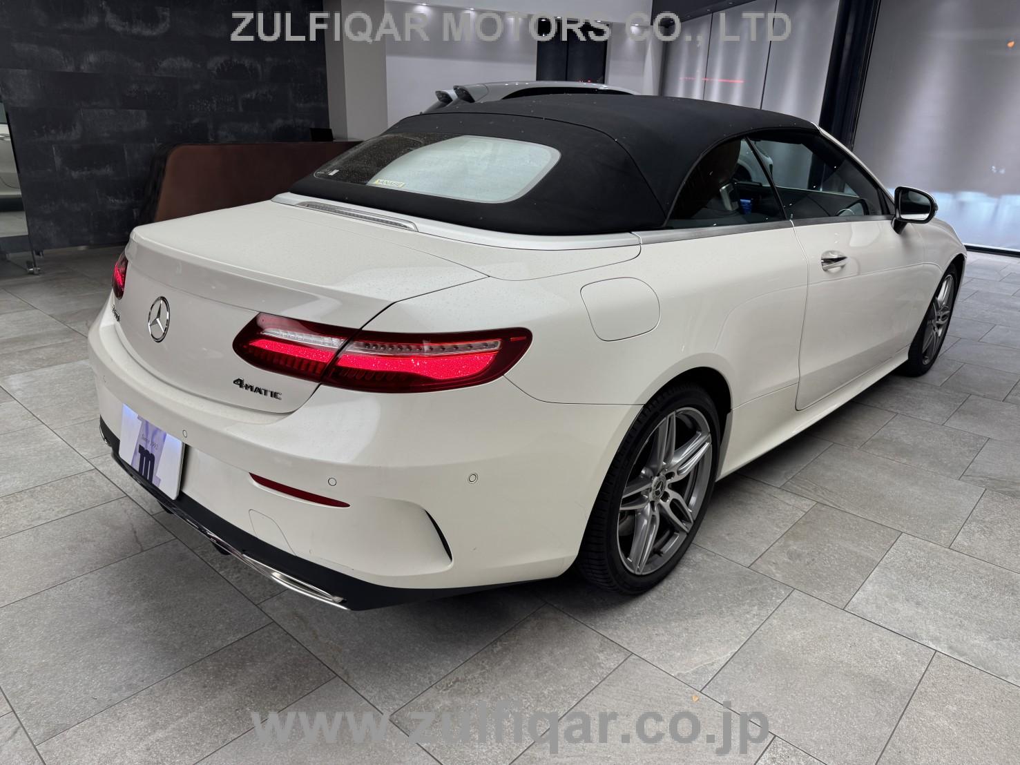 MERCEDES BENZ E CLASS 2018 Image 19