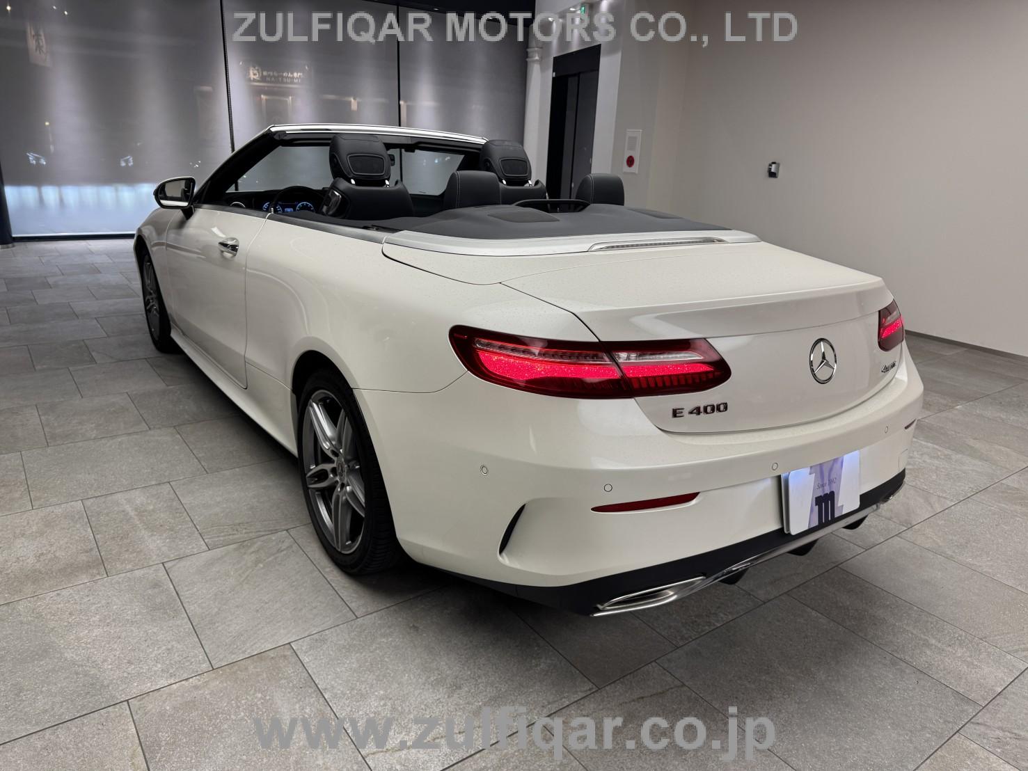 MERCEDES BENZ E CLASS 2018 Image 7