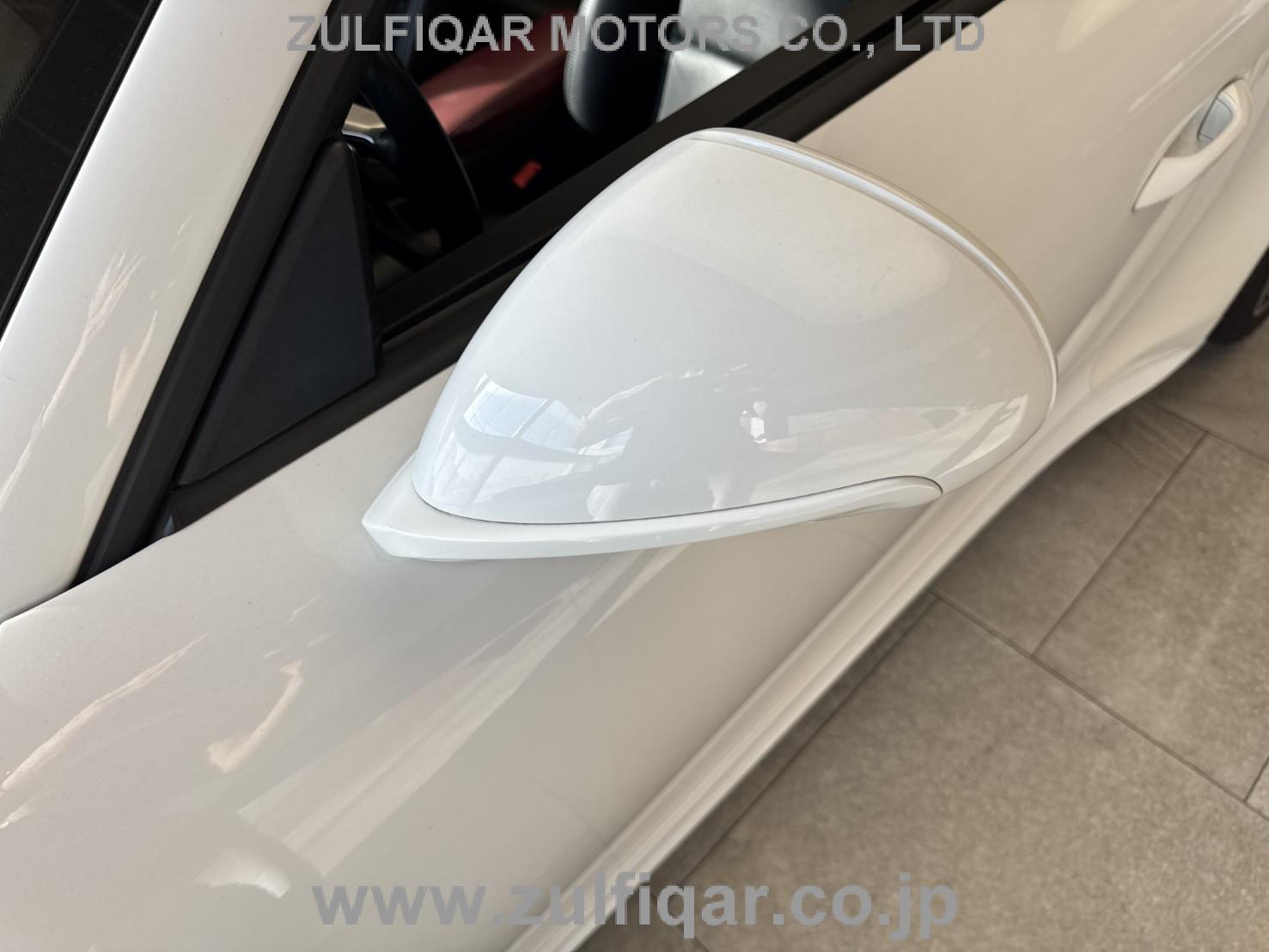 PORSCHE 911 2016 Image 37