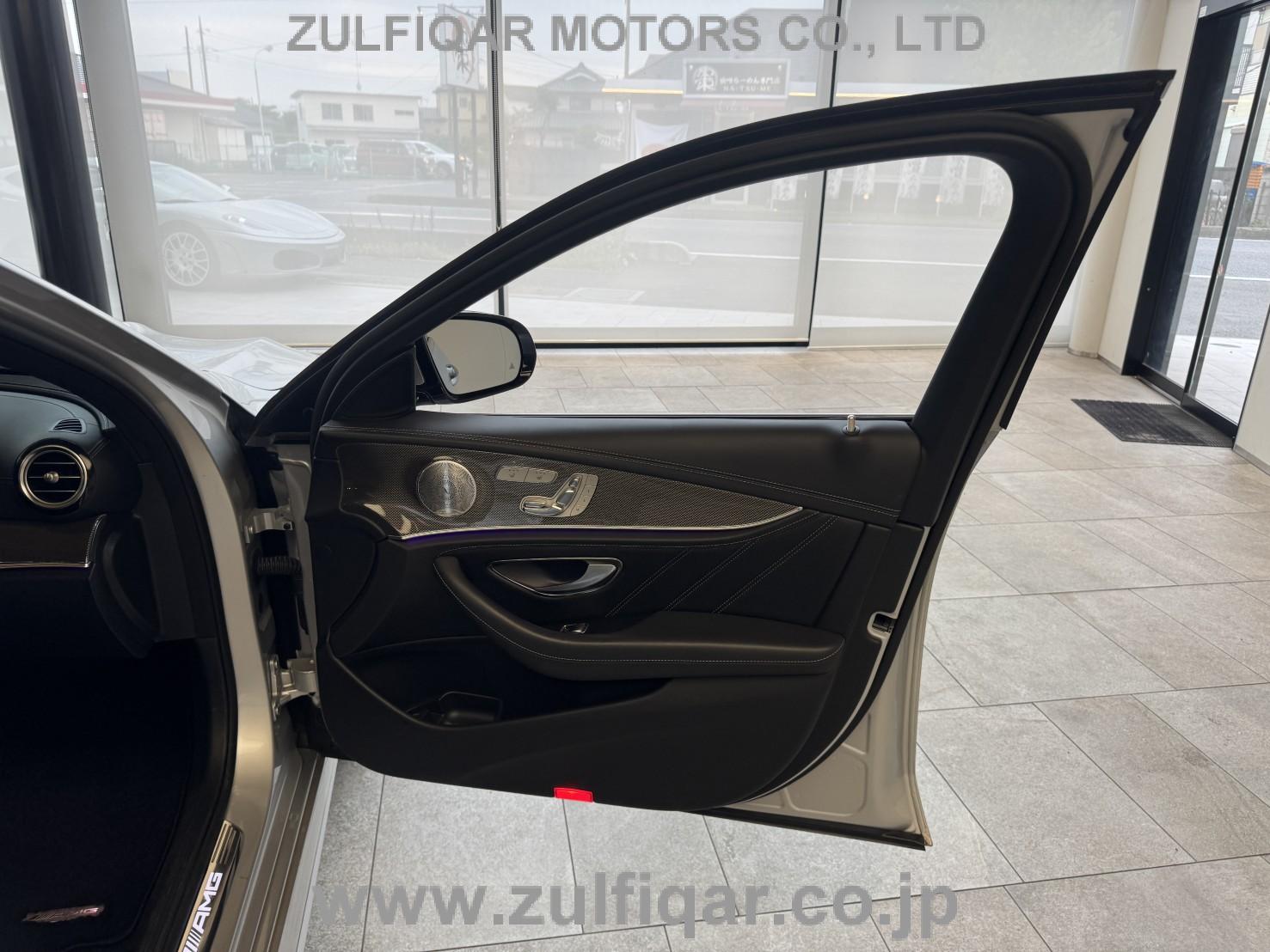 MERCEDES AMG E CLASS STATION WAGON 2018 Image 30