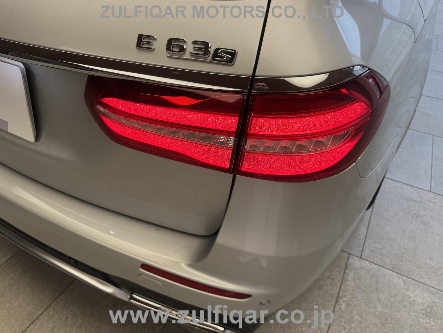 MERCEDES AMG E CLASS STATION WAGON 2018 Image 37