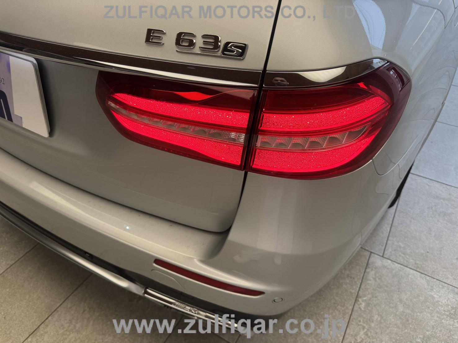MERCEDES AMG E CLASS STATION WAGON 2018 Image 38