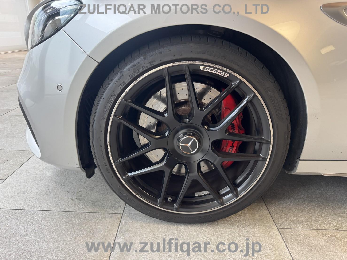 MERCEDES AMG E CLASS STATION WAGON 2018 Image 42