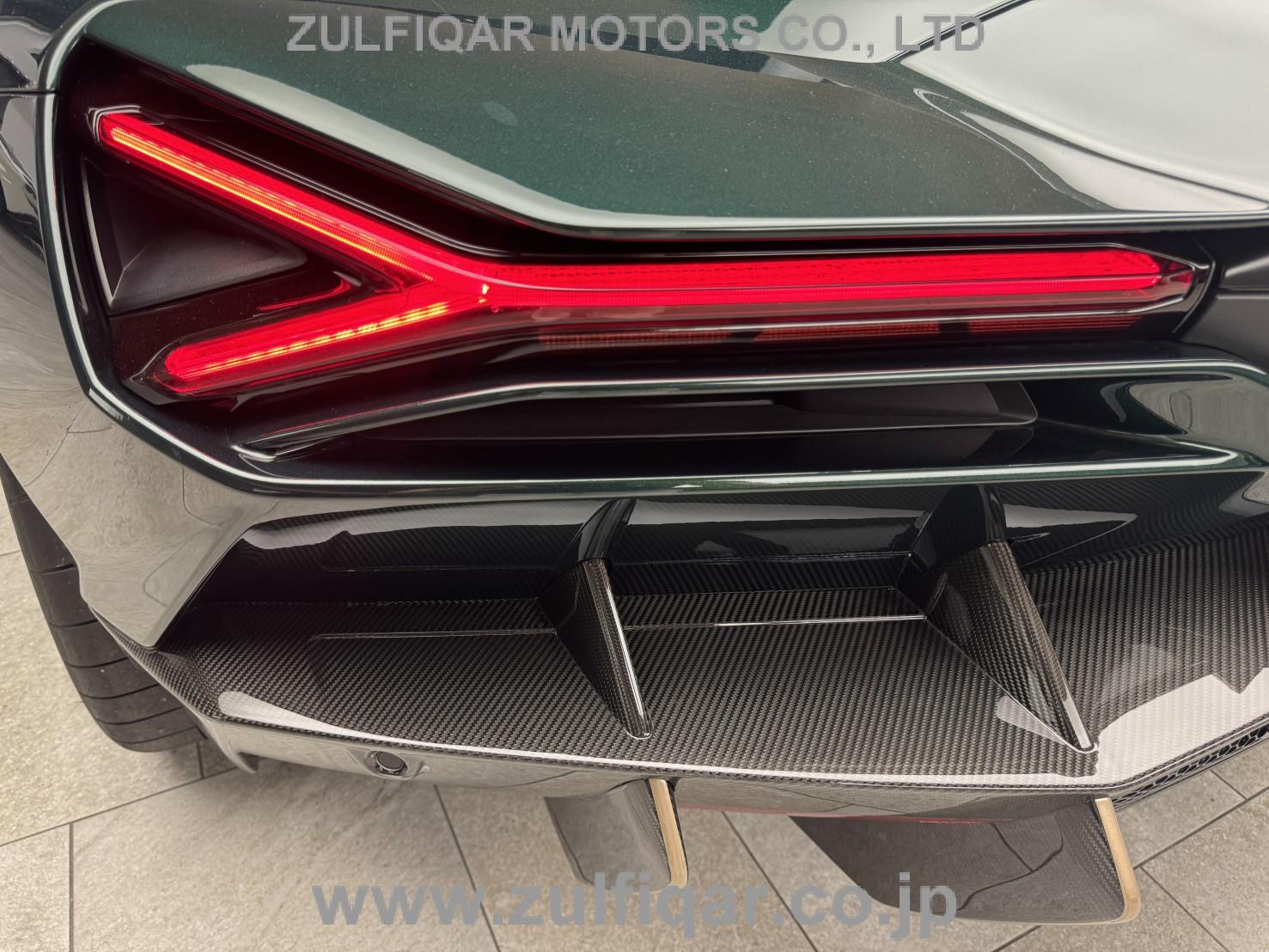 LAMBORGHINI REVUELTO 2025 Image 35