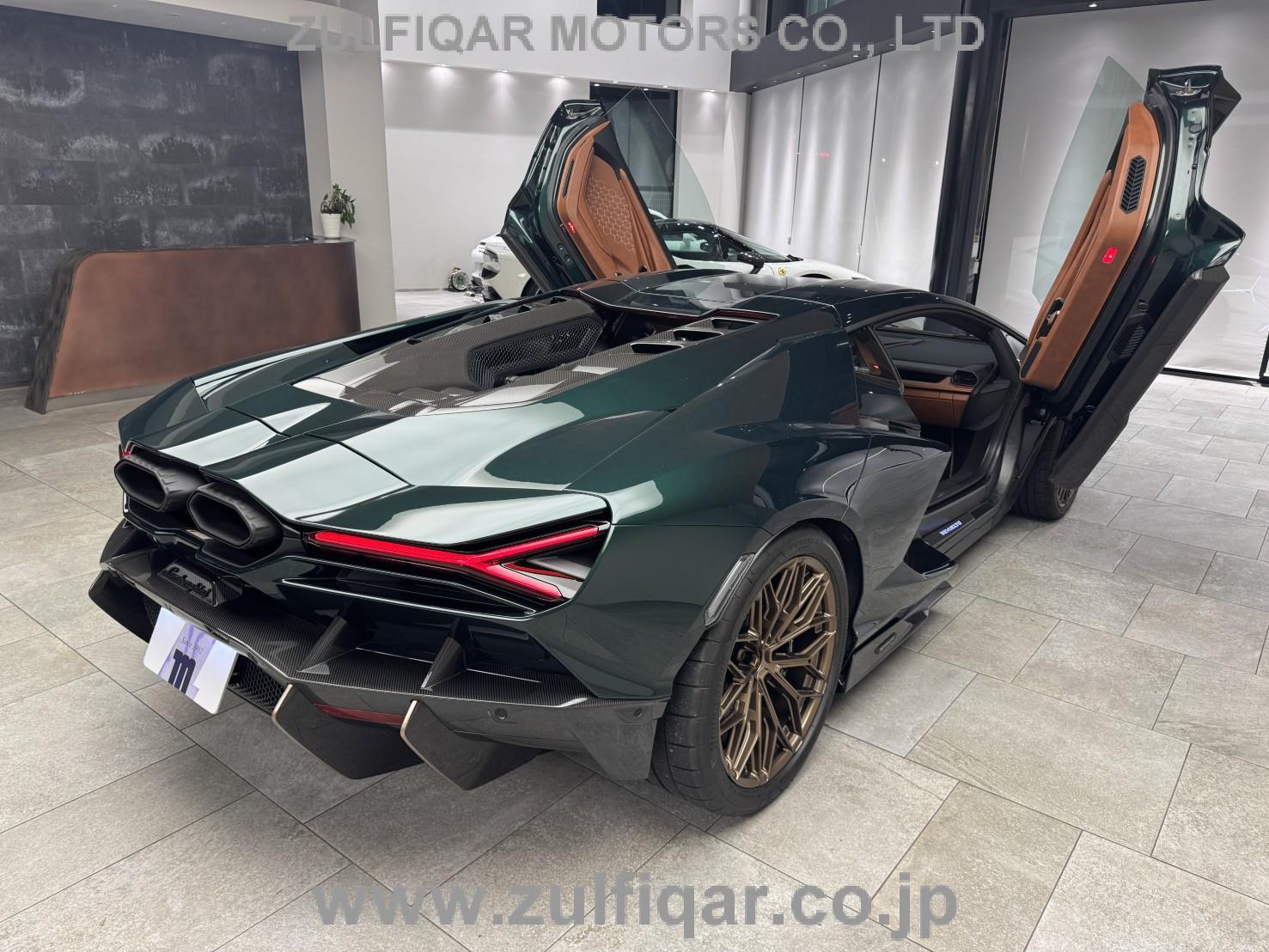 LAMBORGHINI REVUELTO 2025 Image 5
