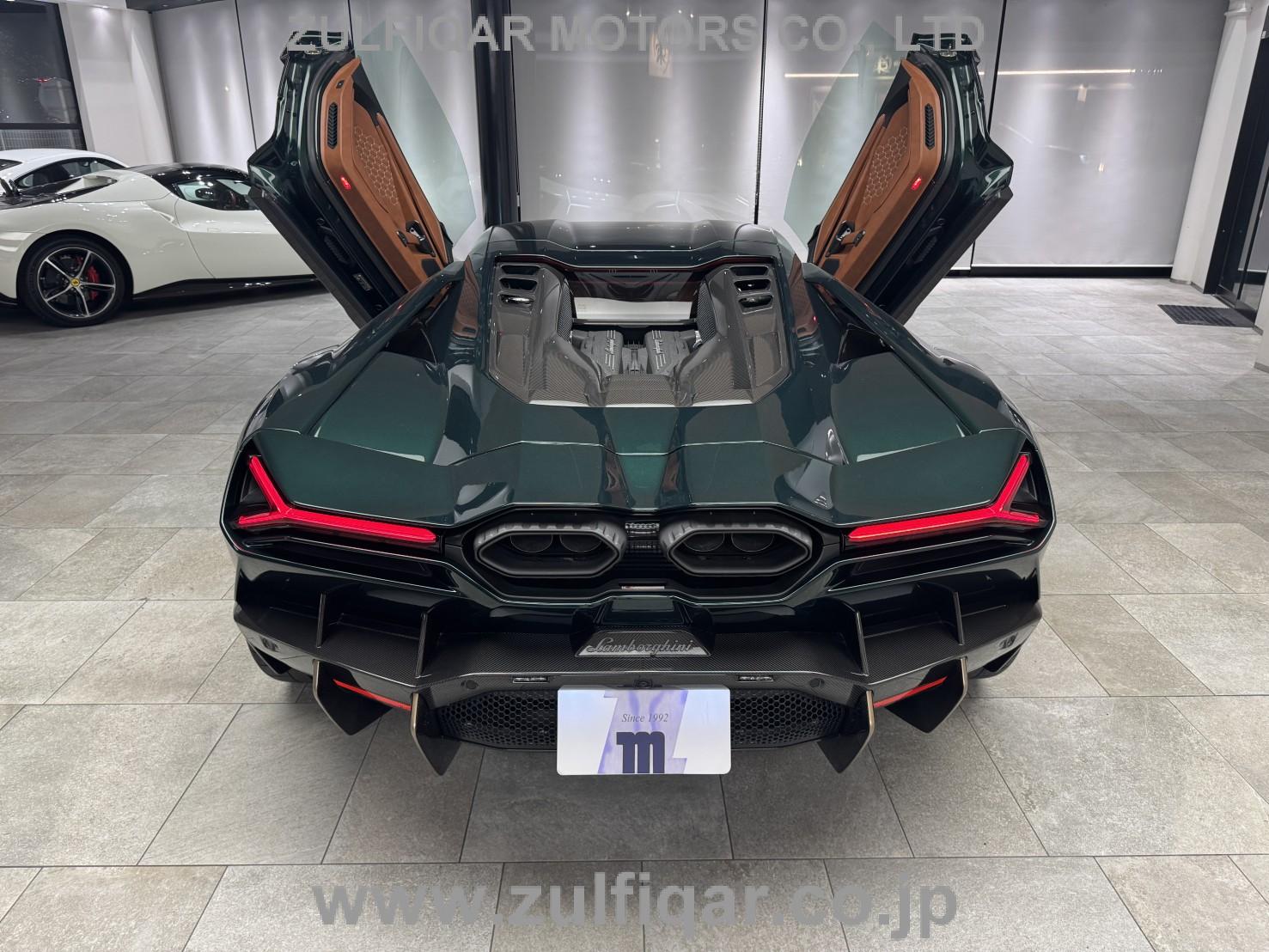 LAMBORGHINI REVUELTO 2025 Image 6