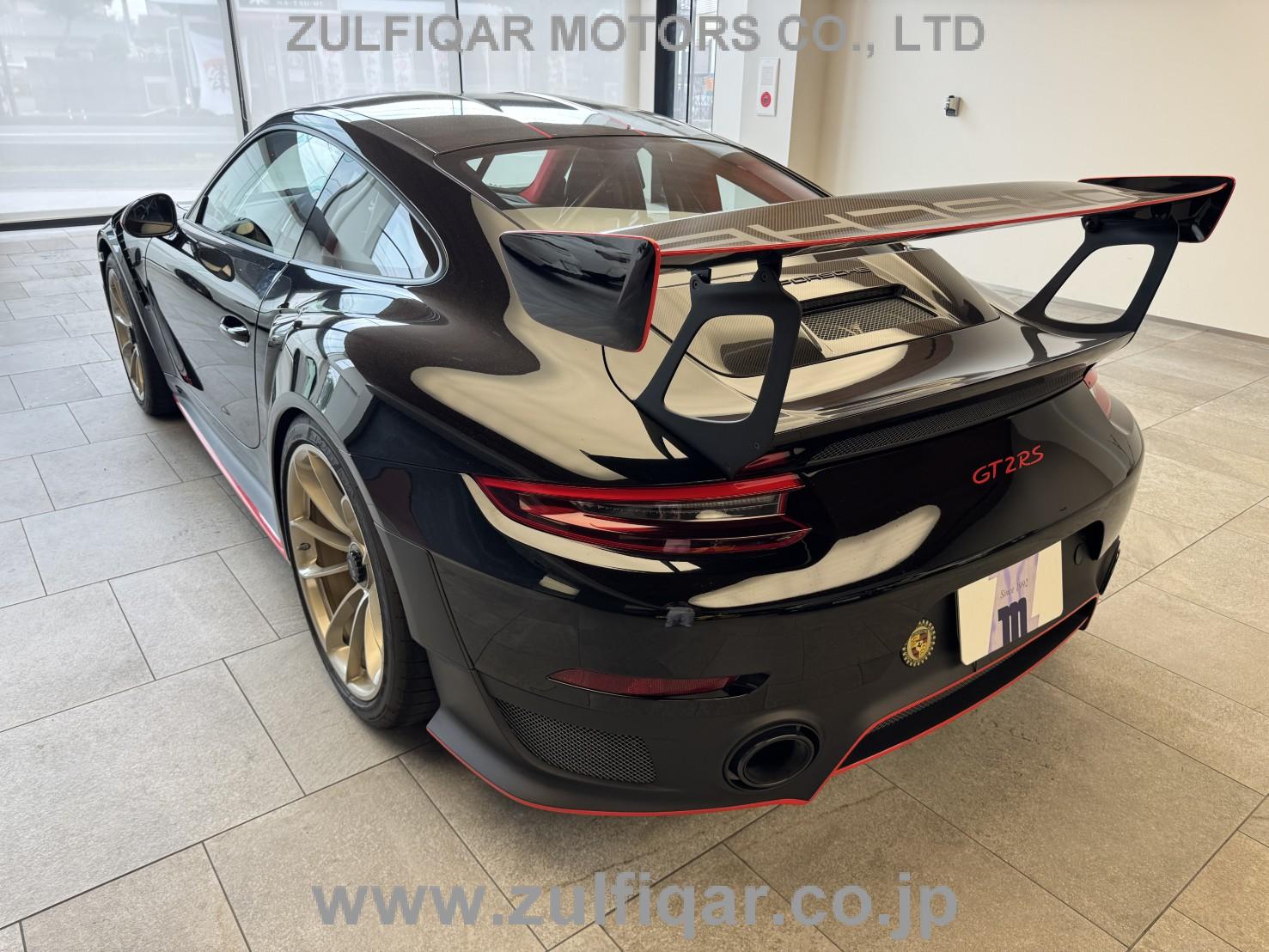 PORSCHE 911 2019 Image 7