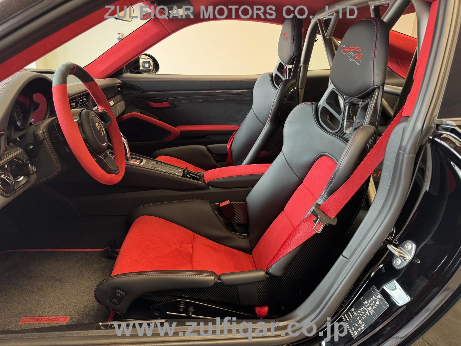 PORSCHE 911 2019 Image 10
