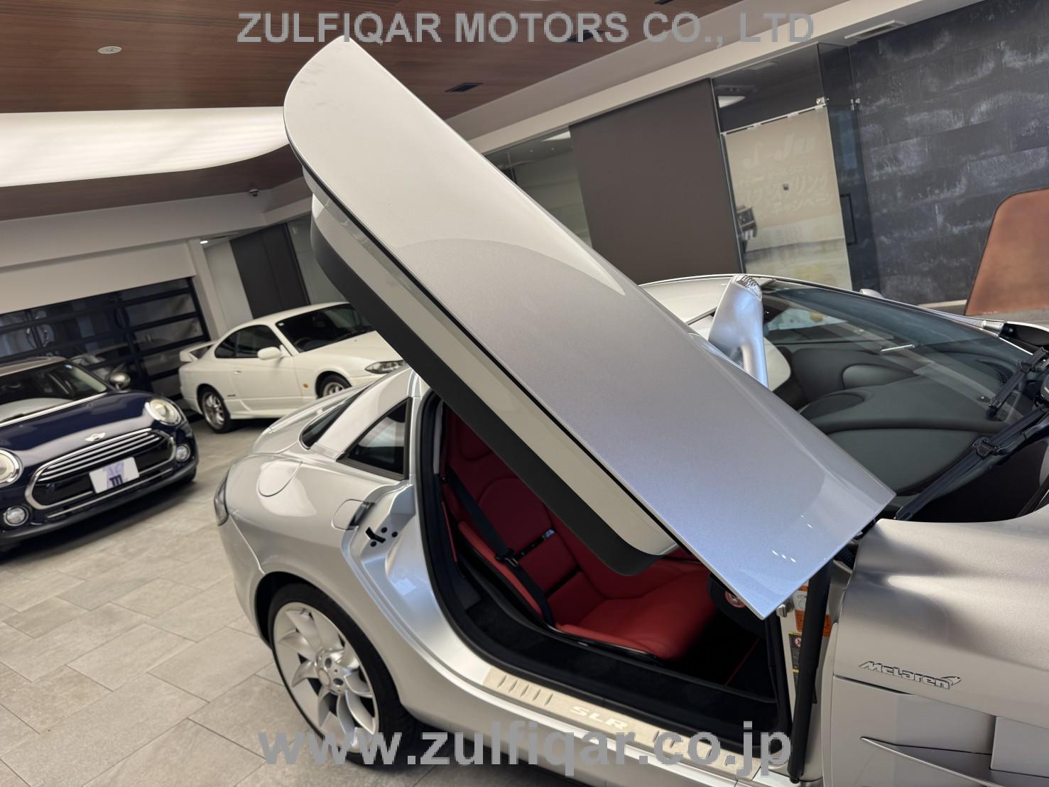 MERCEDES BENZ SLR MCLAREN 2006 Image 22